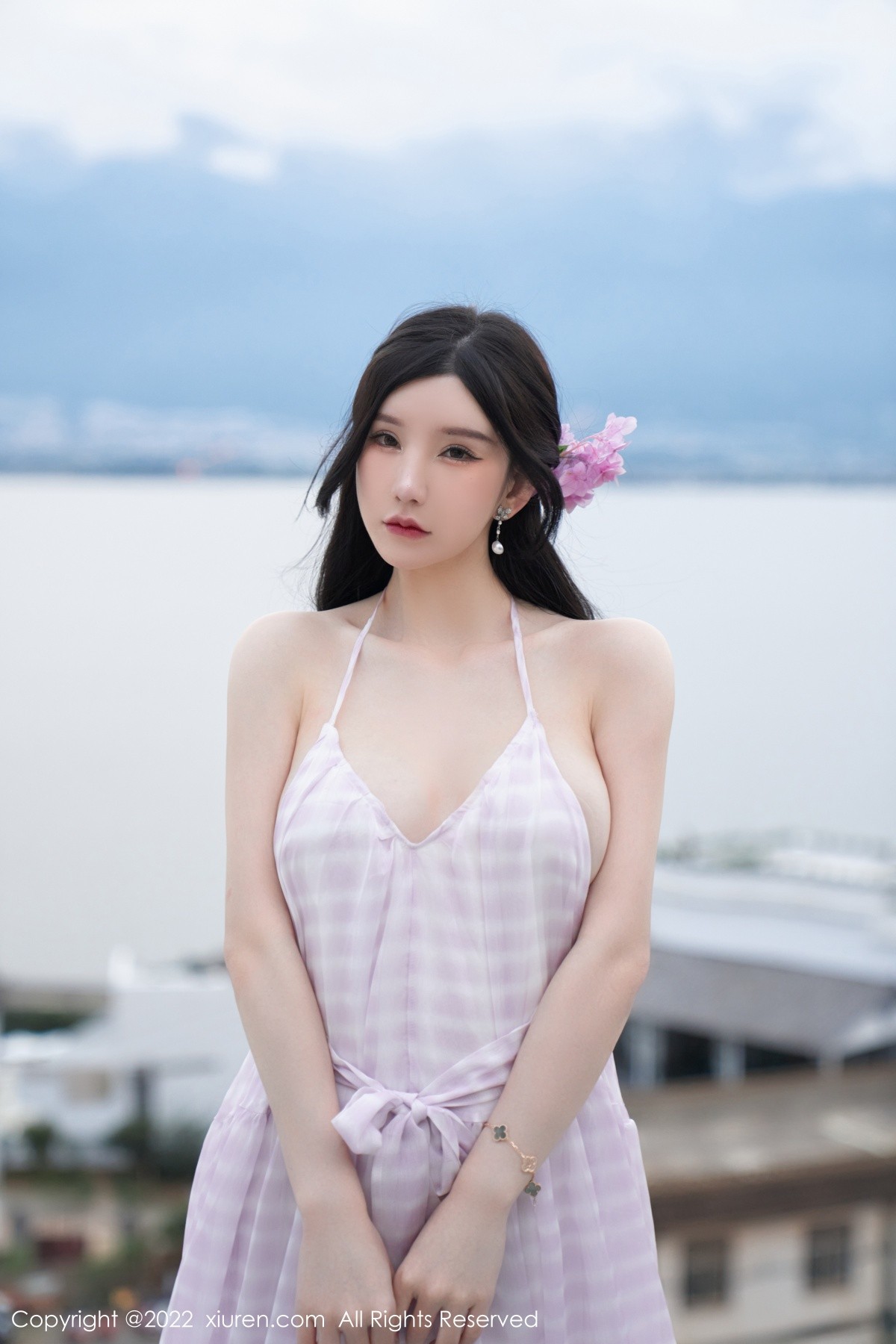 xgyw.top_XiuRen第5207期_女神周于希Sally心愿旅拍脱连衣长裙露性感白色网纱内衣诱惑写真79P