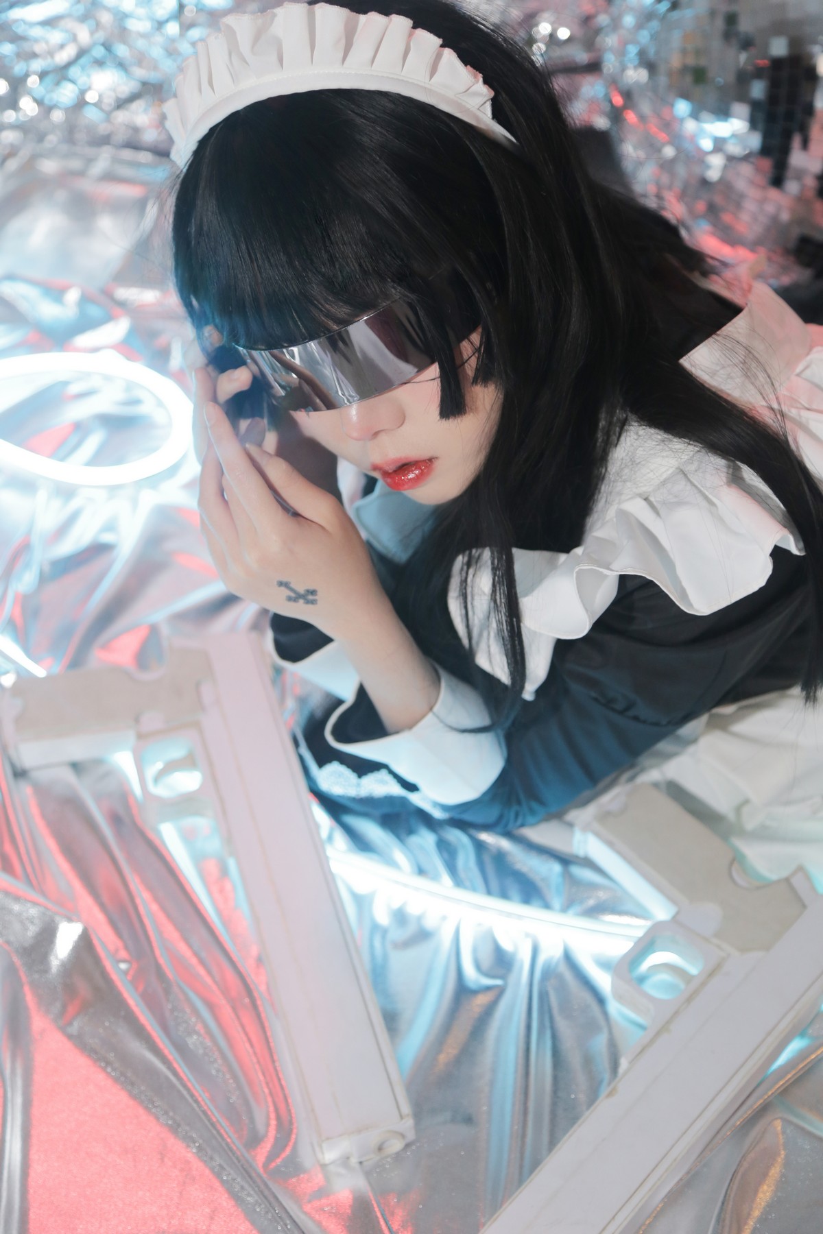 xgyw.top_微博妹子Fushii_海堂生化女仆主题美女战士装扮性感黑白女仆长裙迷人写真46P