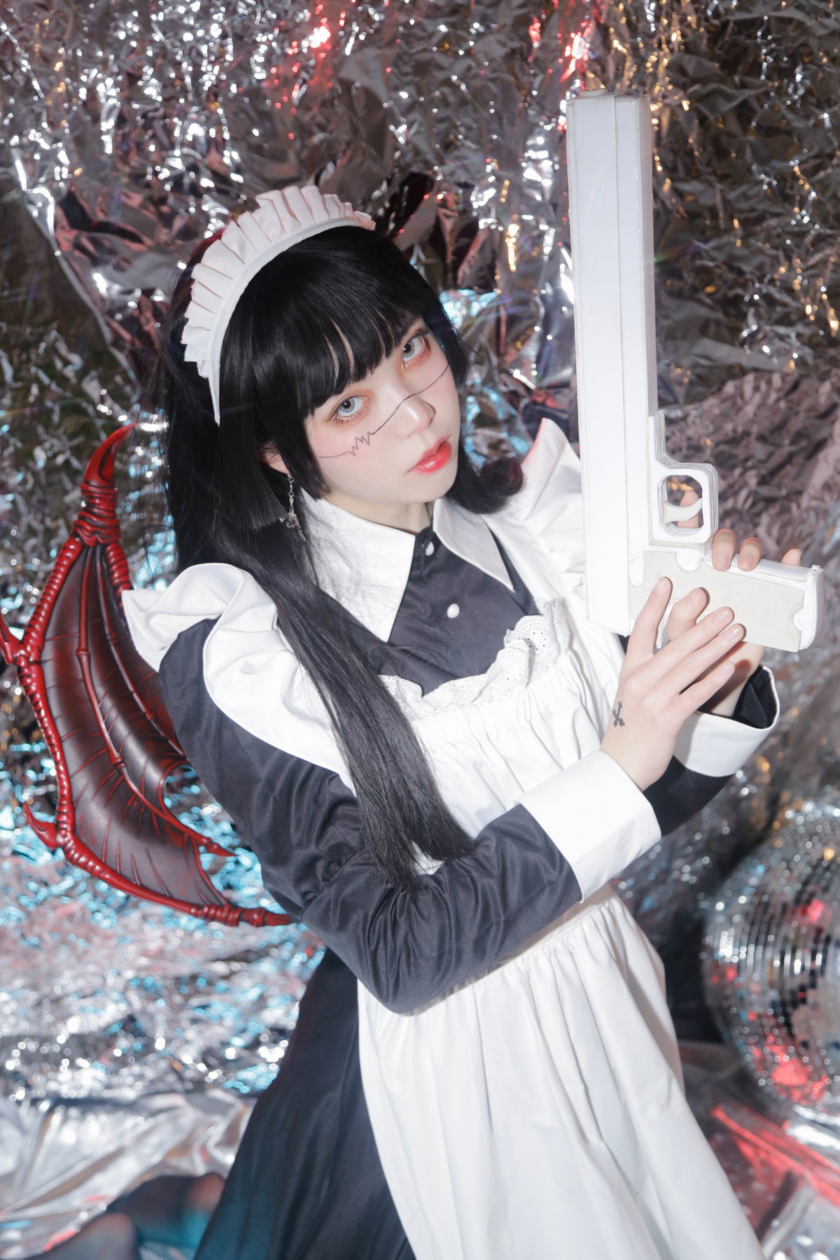 xgyw.top_微博妹子Fushii_海堂生化女仆主题美女战士装扮性感黑白女仆长裙迷人写真46P