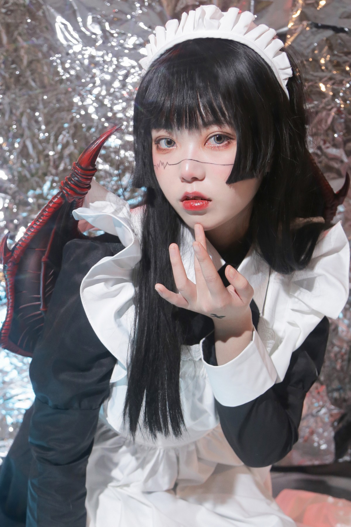 xgyw.top_微博妹子Fushii_海堂生化女仆主题美女战士装扮性感黑白女仆长裙迷人写真46P