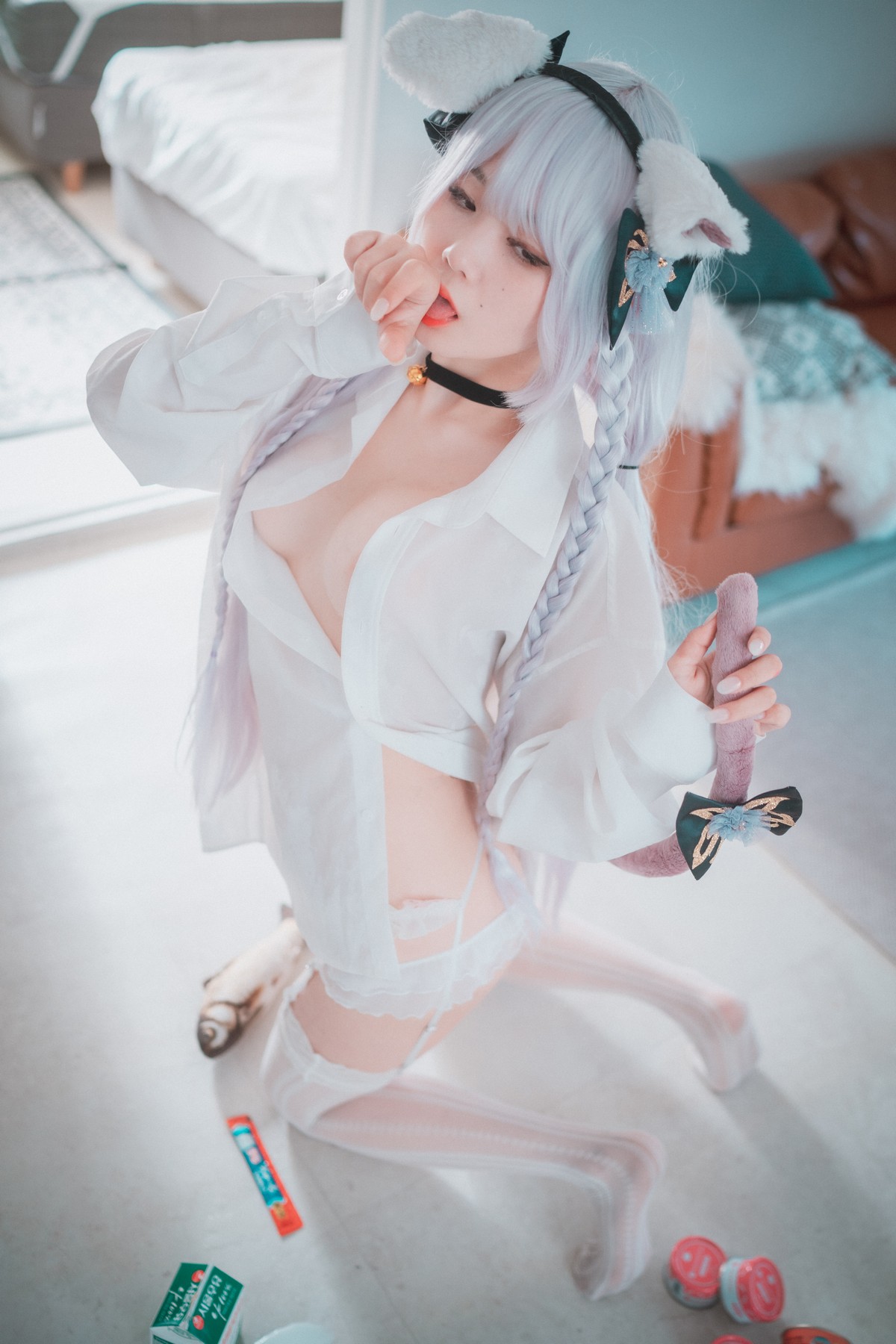 xgyw.top_[DJAWA]No.124_模特Zia_Perrault The Milk Thief主题薄透白衬衫配蕾丝吊袜诱惑写真69P