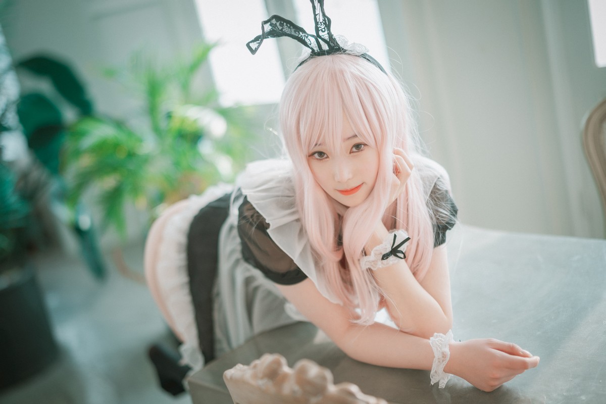xgyw.top_[DJAWA]No.122_模特Bambi_Sheer Bunny Maid主题薄透服饰配黑丝吊袜秀美腿诱惑写真51P