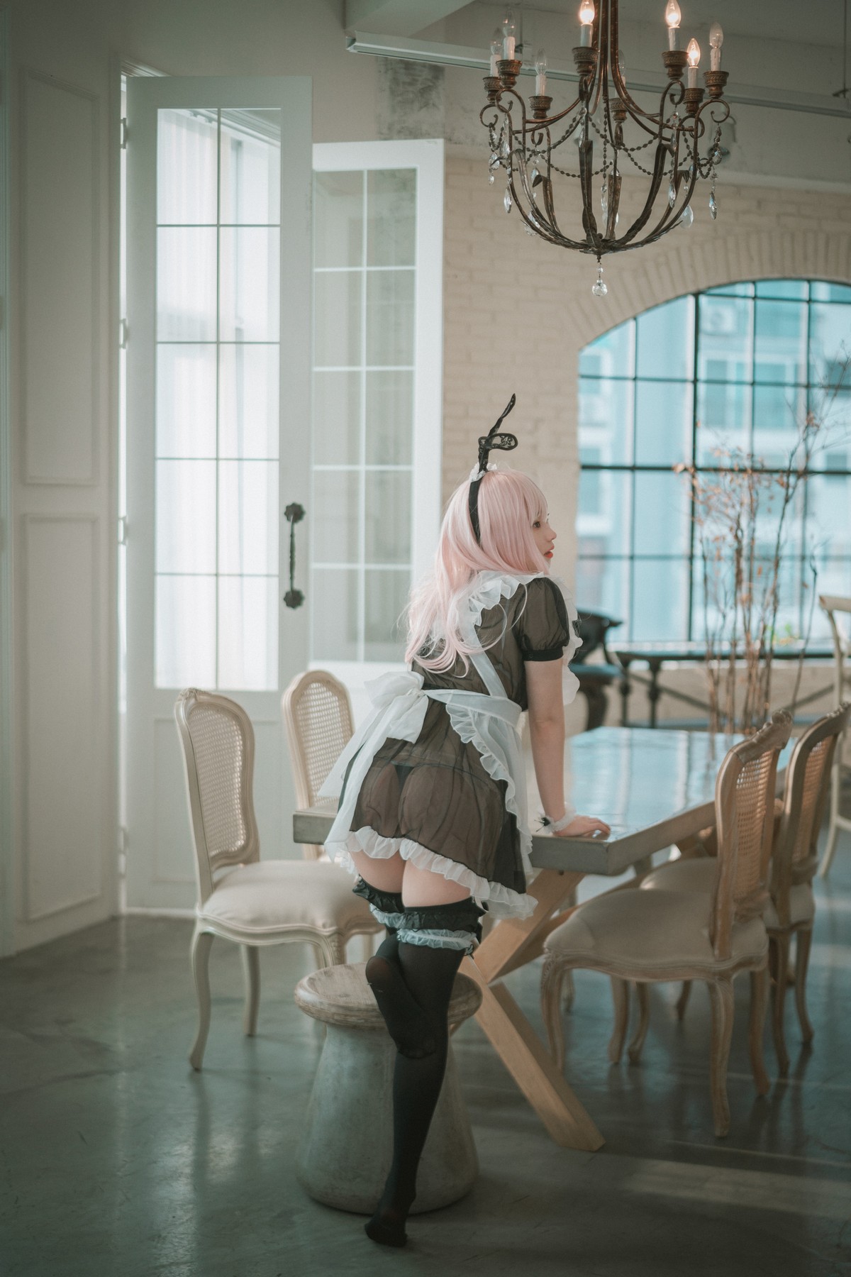 xgyw.top_[DJAWA]No.122_模特Bambi_Sheer Bunny Maid主题薄透服饰配黑丝吊袜秀美腿诱惑写真51P