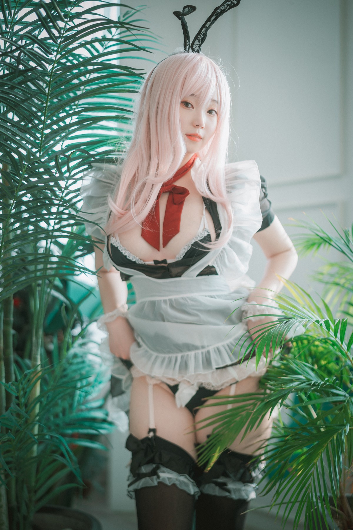 xgyw.top_[DJAWA]No.122_模特Bambi_Sheer Bunny Maid主题薄透服饰配黑丝吊袜秀美腿诱惑写真51P