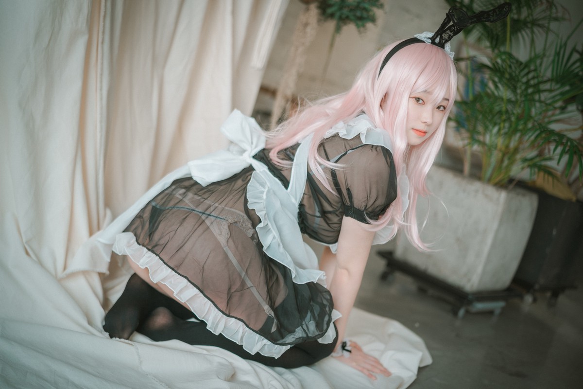 xgyw.top_[DJAWA]No.122_模特Bambi_Sheer Bunny Maid主题薄透服饰配黑丝吊袜秀美腿诱惑写真51P