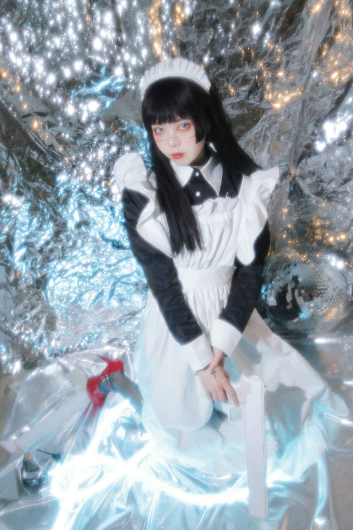 xgyw.top_微博妹子Fushii_海堂生化女仆主题美女战士装扮性感黑白女仆长裙迷人写真46P