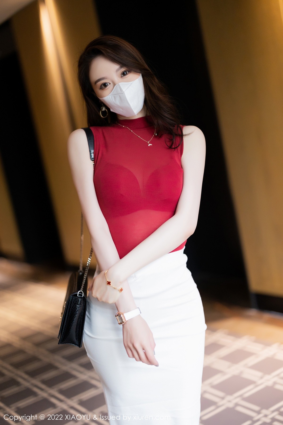 xgyw.top_[XiaoYu画语界]Vol.814_模特梦心玥性感收身上衣配白短裙露红色内衣超薄肉丝诱惑写真97P