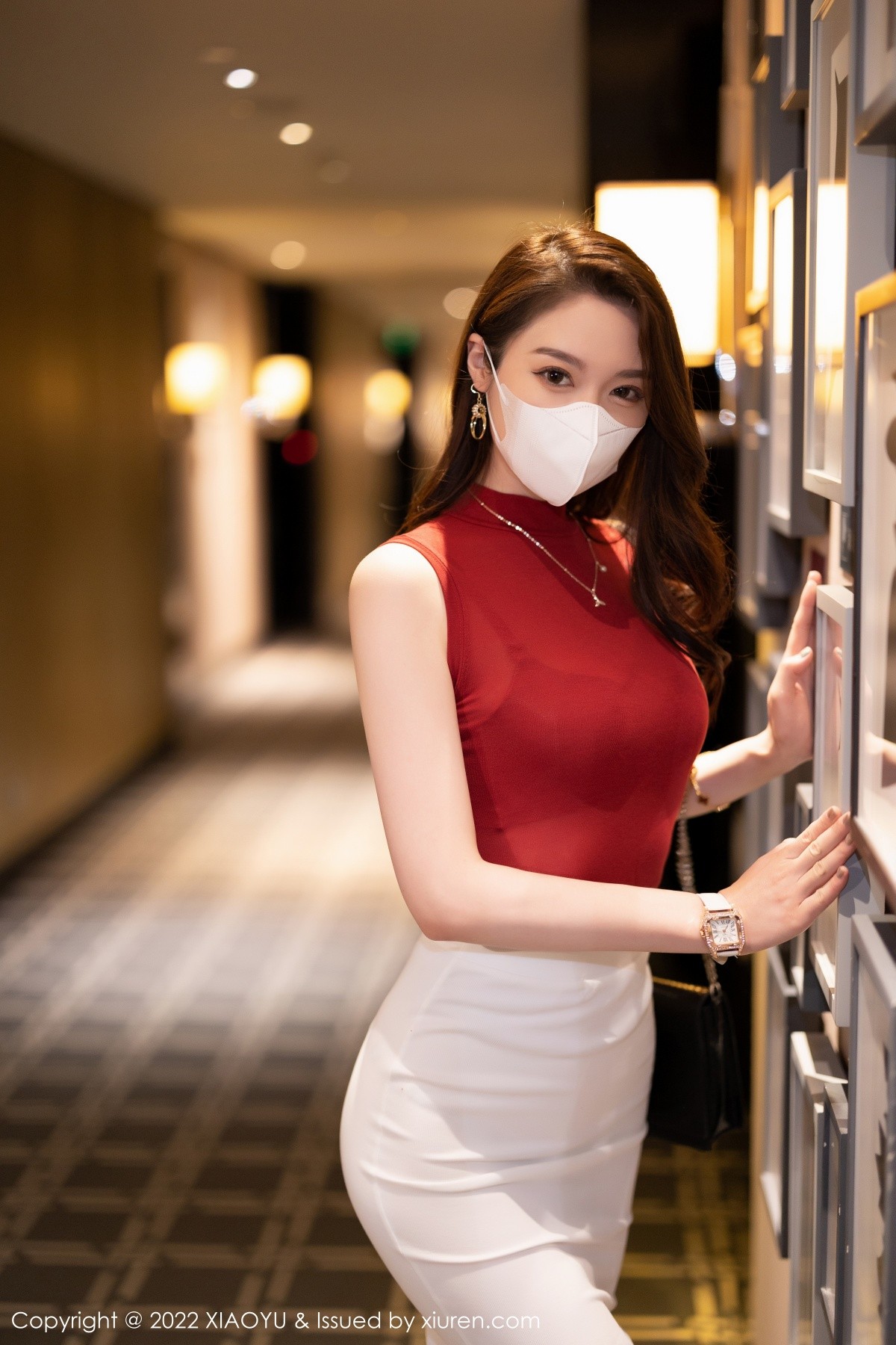 xgyw.top_[XiaoYu画语界]Vol.814_模特梦心玥性感收身上衣配白短裙露红色内衣超薄肉丝诱惑写真97P