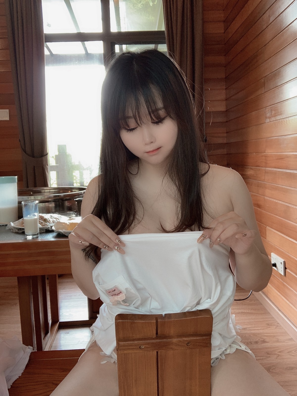 xgyw.top_蜜桃少女是依酱呀夏日主题私房性感白色薄透情趣内衣秀完美身材惹火诱惑写真50P