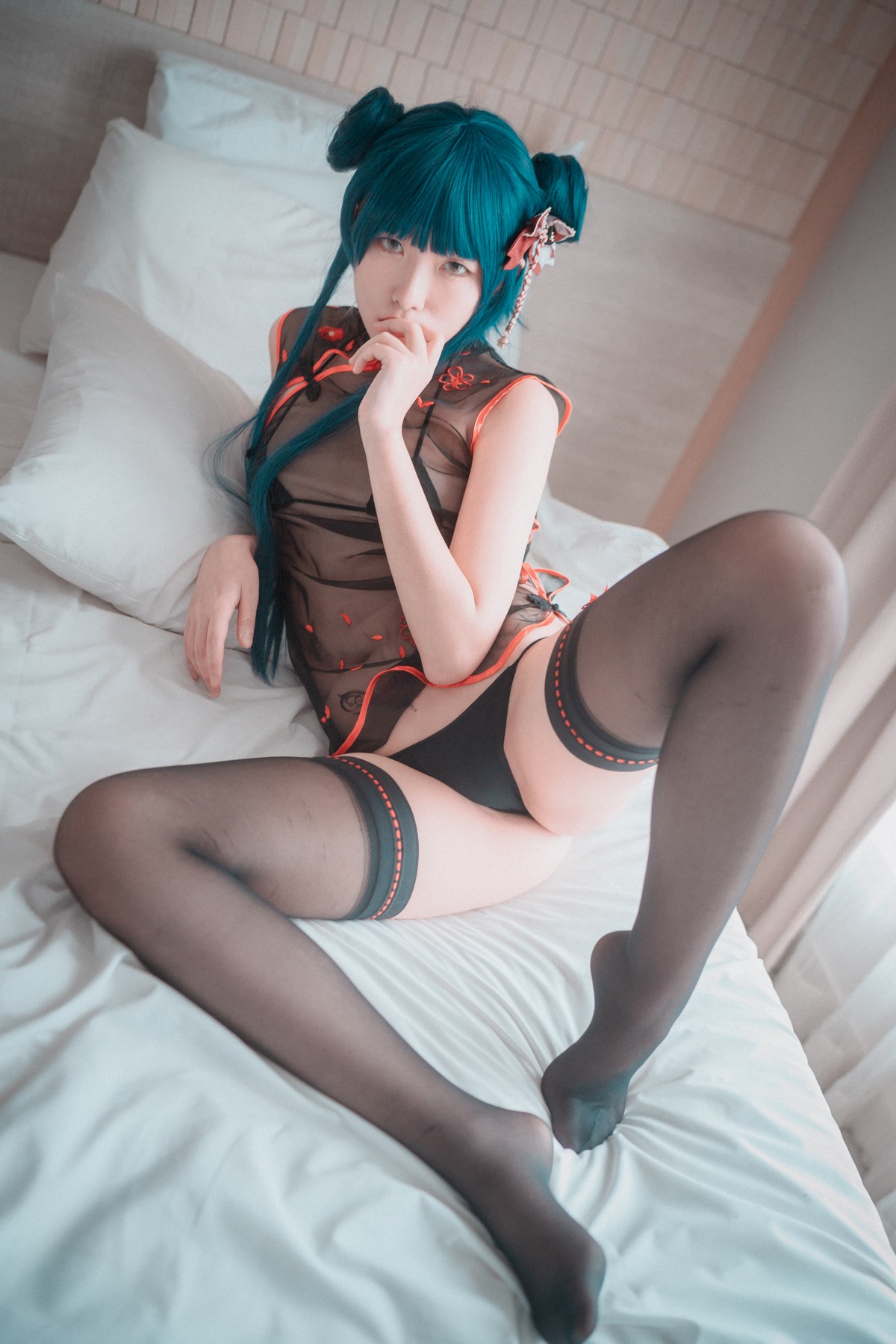 xgyw.top_[DJAWA]No.127_模特Sonson_Sheer Qipao Girl主题黑色薄透旗袍秀完美身材诱惑写真45P