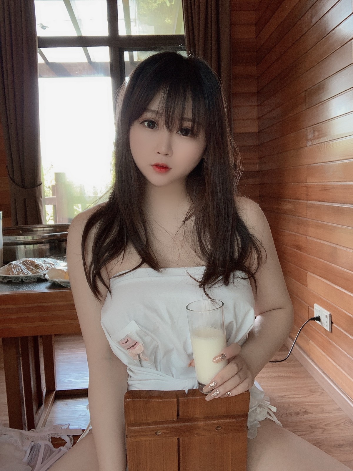 xgyw.top_蜜桃少女是依酱呀夏日主题私房性感白色薄透情趣内衣秀完美身材惹火诱惑写真50P
