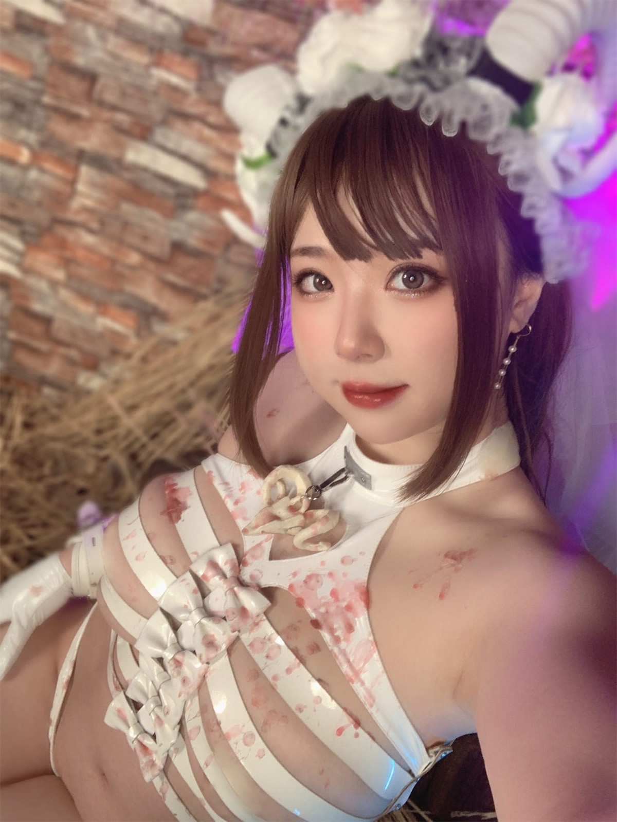 xgyw.top_网络美女皮皮奶地狱新娘主题私房性感白色情趣内衣秀豪乳翘臀撩人诱惑写真71P