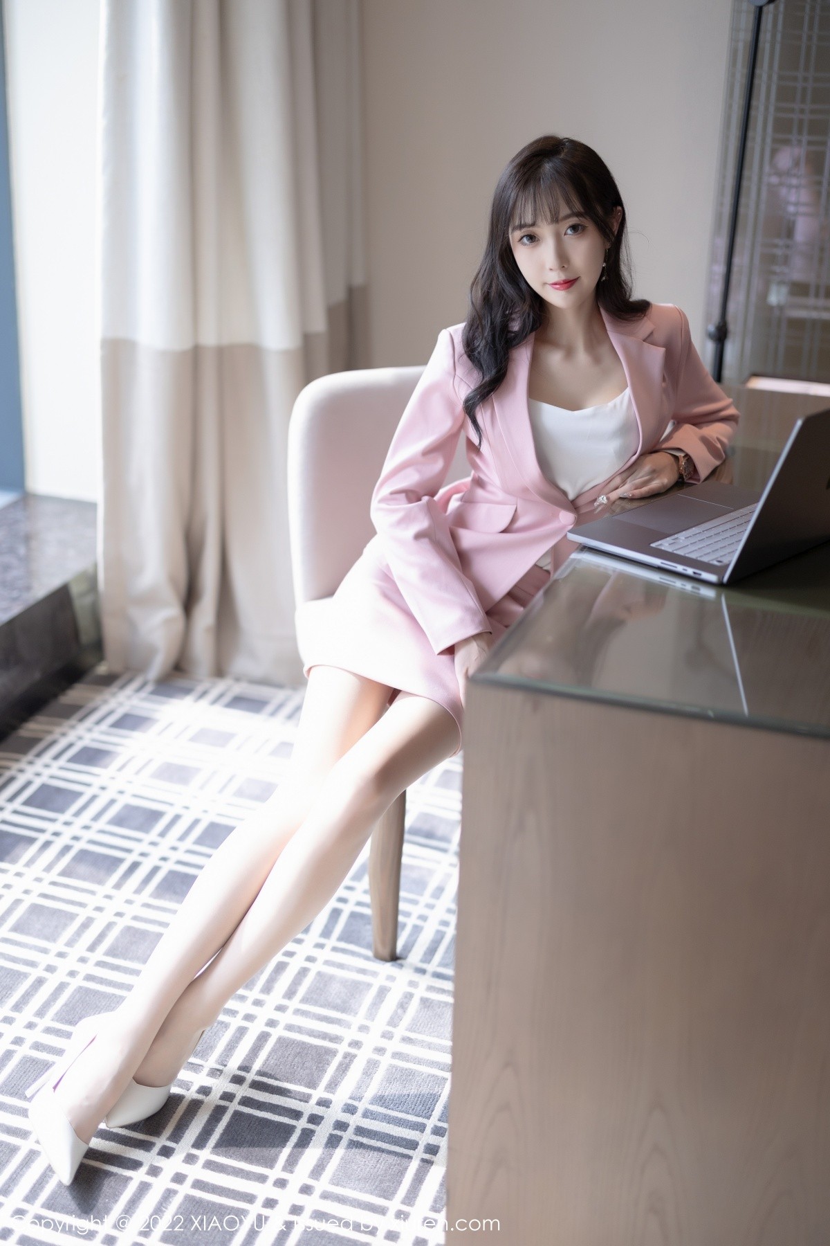 xgyw.top_[XiaoYu画语界]Vol.815_模特林星阑脱粉色职业装露性感白色蕾丝内衣配超薄肉丝诱惑写真86P
