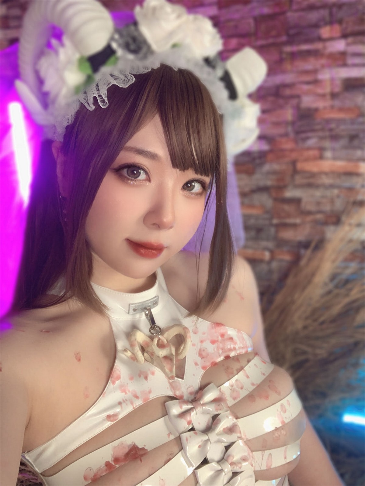 xgyw.top_网络美女皮皮奶地狱新娘主题私房性感白色情趣内衣秀豪乳翘臀撩人诱惑写真71P