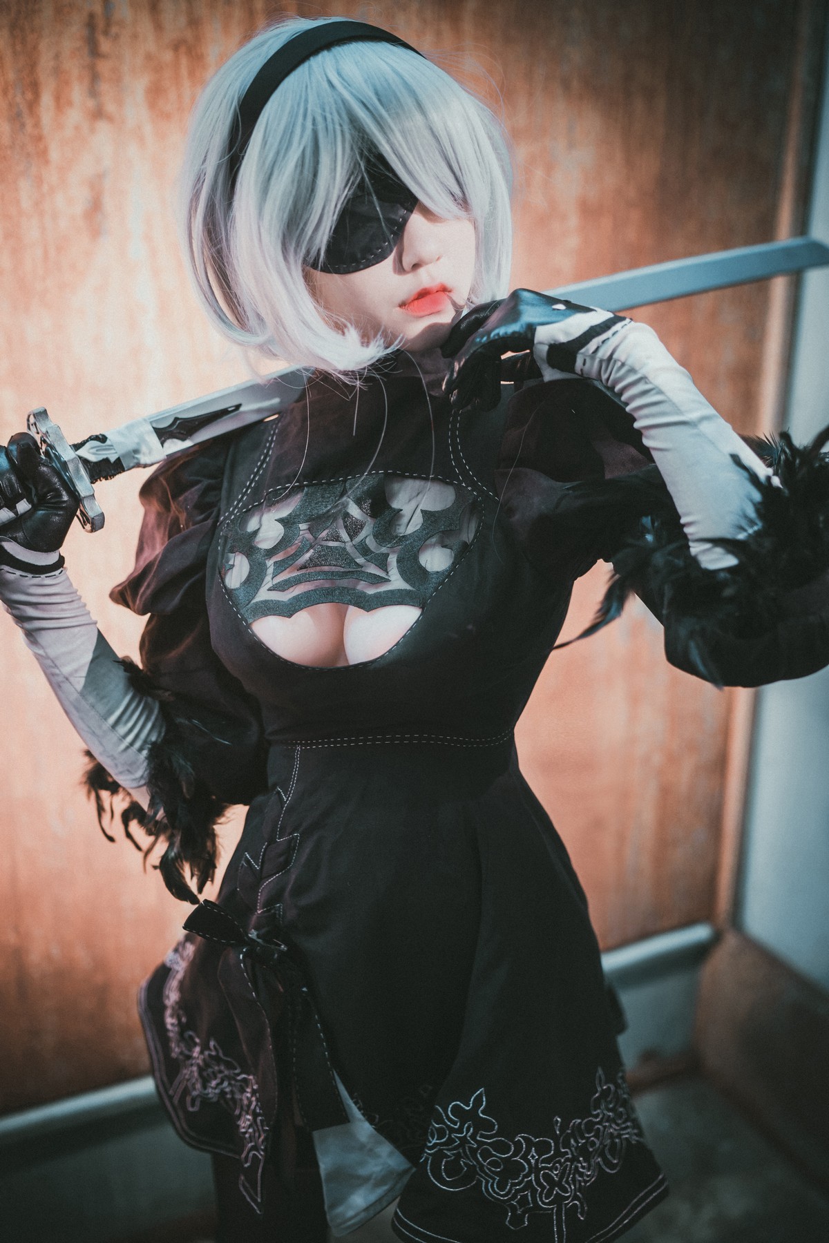 xgyw.top_[DJAWA]No.131_模特Jenny_NieR Automata 2B主题黑色服饰露白色内裤秀翘臀诱惑写真47P