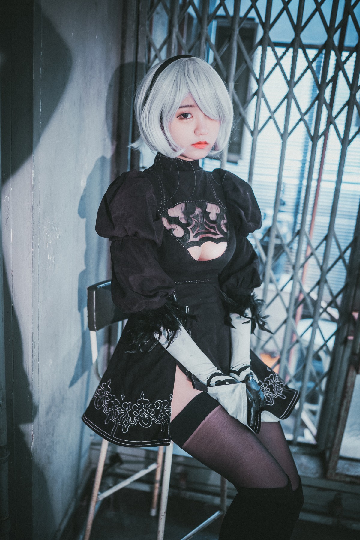 xgyw.top_[DJAWA]No.131_模特Jenny_NieR Automata 2B主题黑色服饰露白色内裤秀翘臀诱惑写真47P
