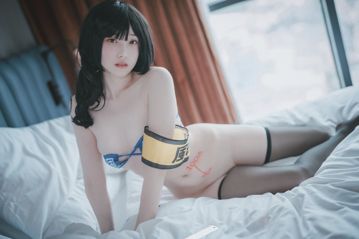 xgyw.top_[DJAWA]No.132_模特BamBi_Moral Guardian of School主题半脱露情趣内衣惹火诱惑写真120P
