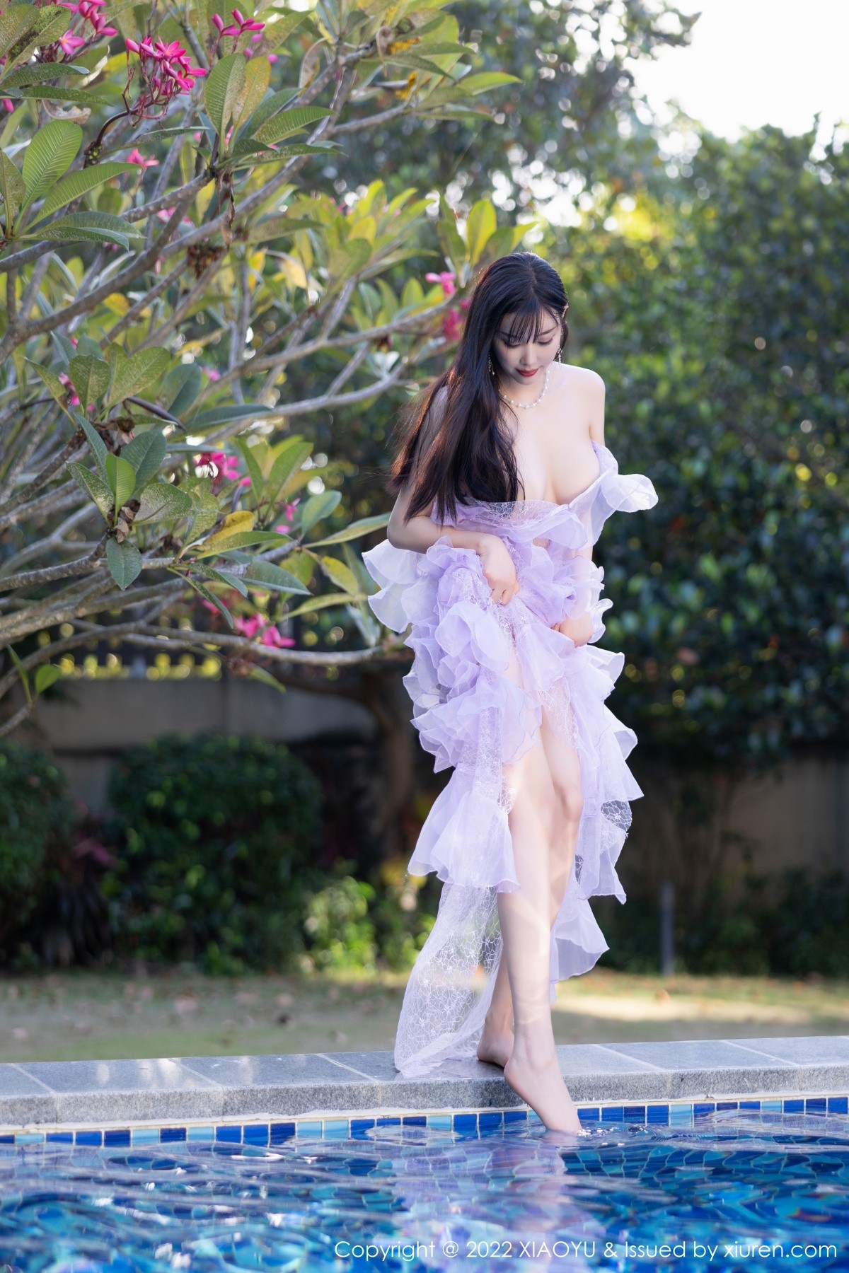 xgyw.top_[XiaoYu画语界]Vol.816_女神杨晨晨Yome海南旅拍户外泳池轻透长裙秀完美身材诱惑写真83P