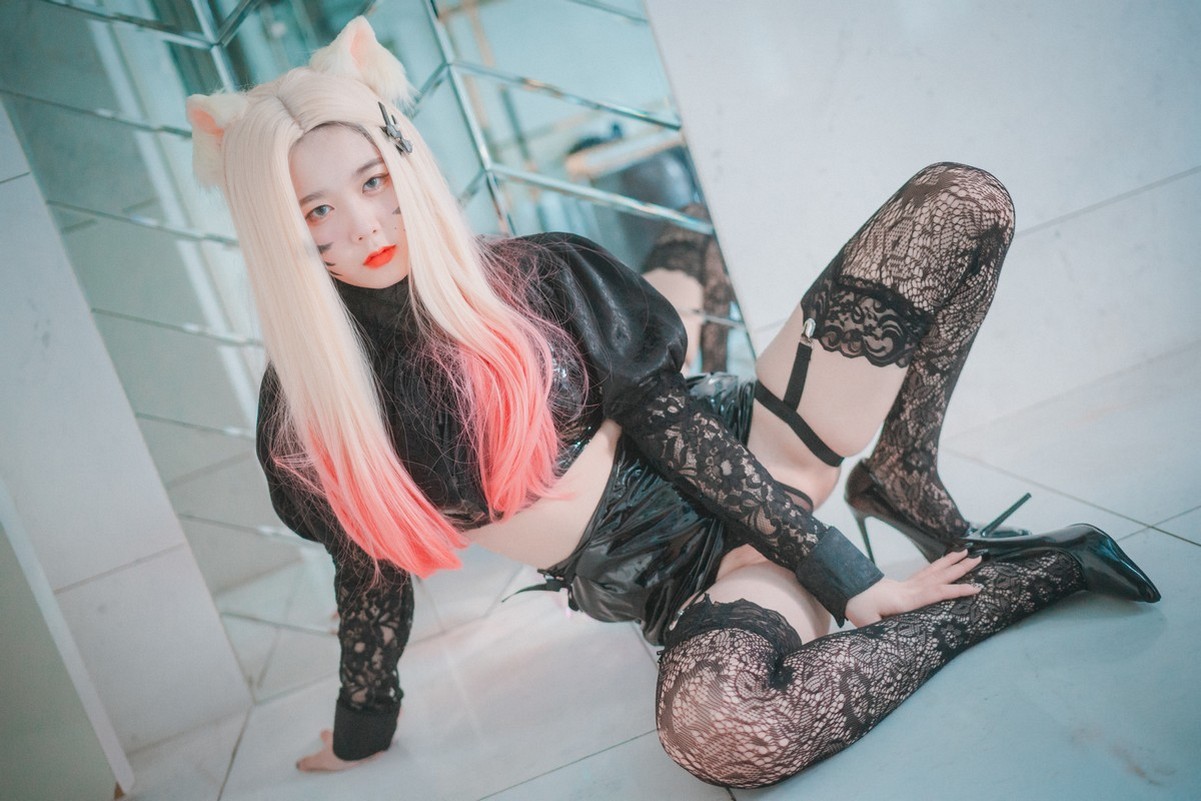 xgyw.top_[DJAWA]No.136_模特Zia_Ahri The Baddest主题半脱露缕空内衣配丁字裤撩人诱惑写真118P