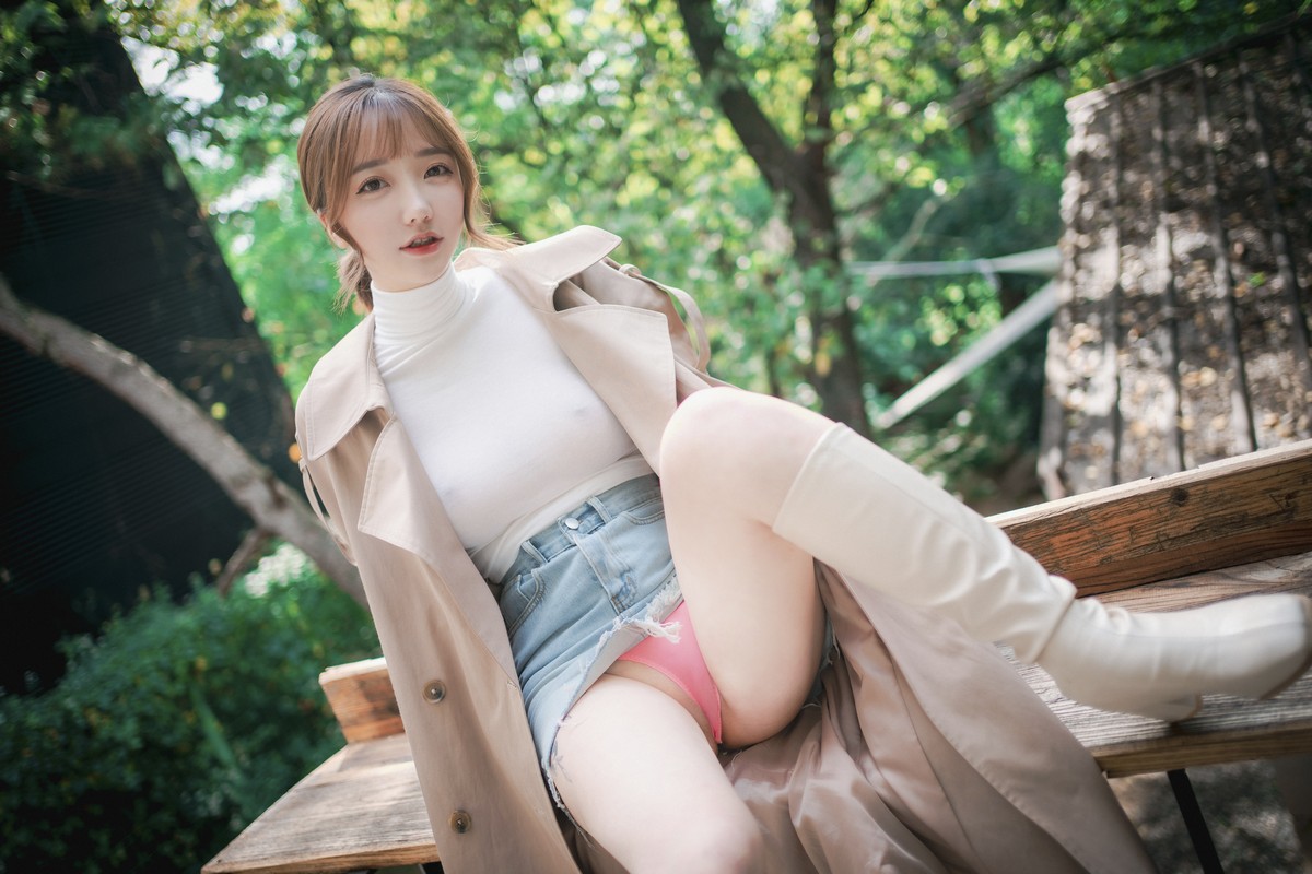 xgyw.top_[DJAWA]No.135_模特Yeeun_A Snap of Intimacy主题性感真空白T秀傲人豪乳诱惑写真150P