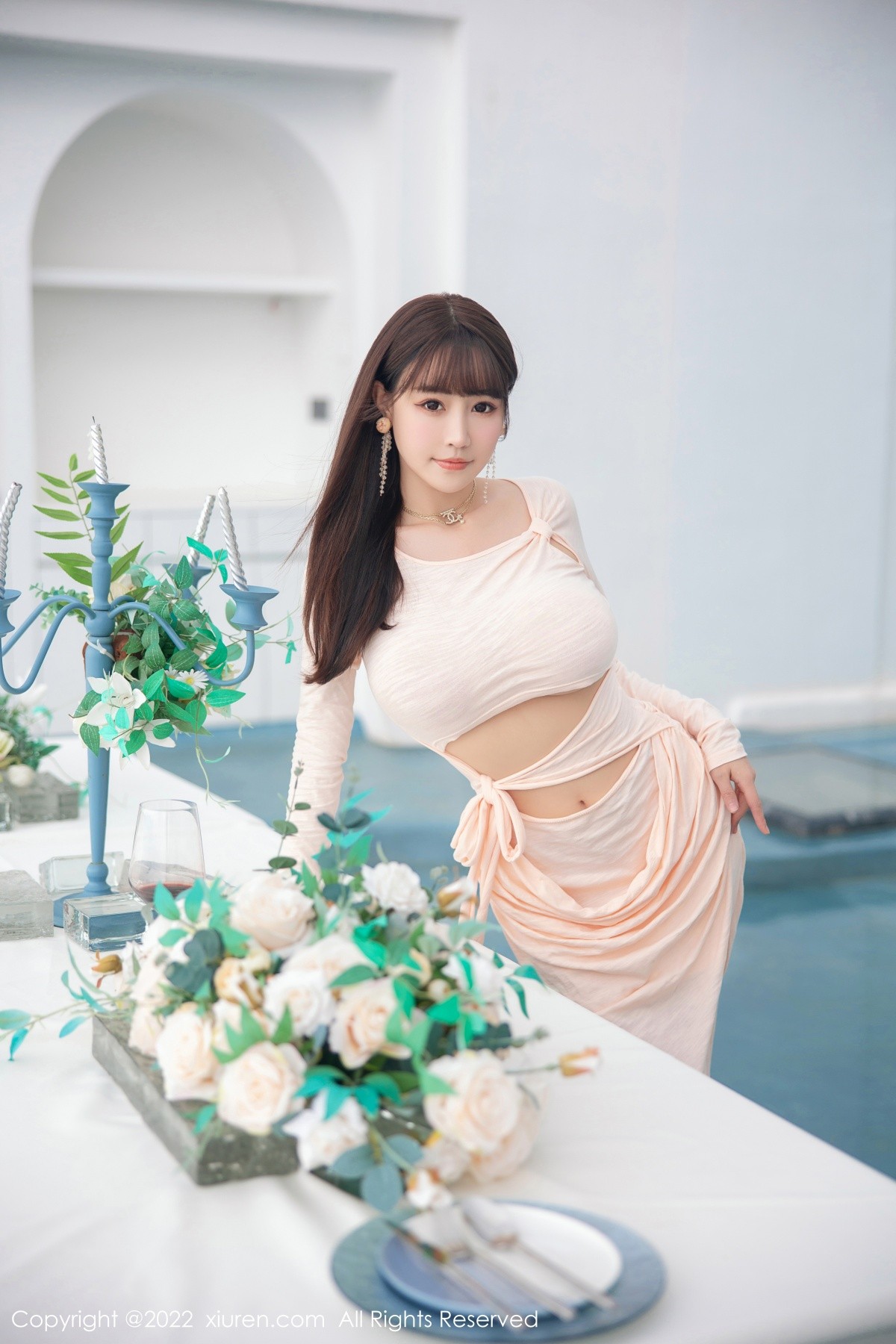 xgyw.top_XiuRen第5248期_女神朱可儿Flora大理旅拍浅色镂空连衣裙配超薄肉丝撩人诱惑写真90P