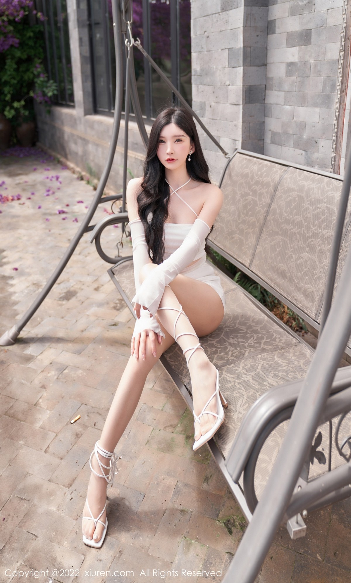 xgyw.top_XiuRen第5271期_女神周于希Sally心愿旅拍户外白色轻透服饰秀完美身材诱惑写真89P
