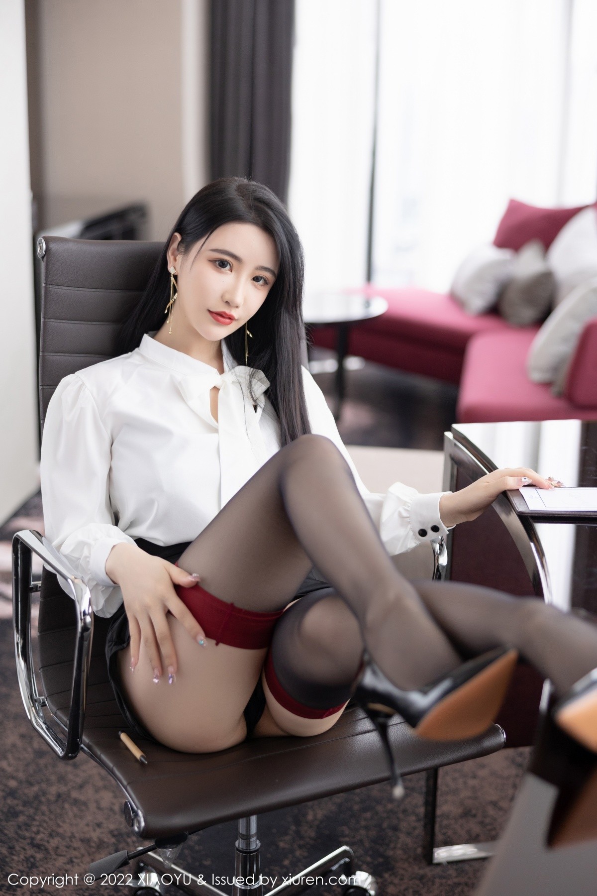 xgyw.top_[XiaoYu画语界]Vol.819_女神Cherry樱桃酱秘书角色装黑色轻透服饰秀完美身材诱惑写真83P