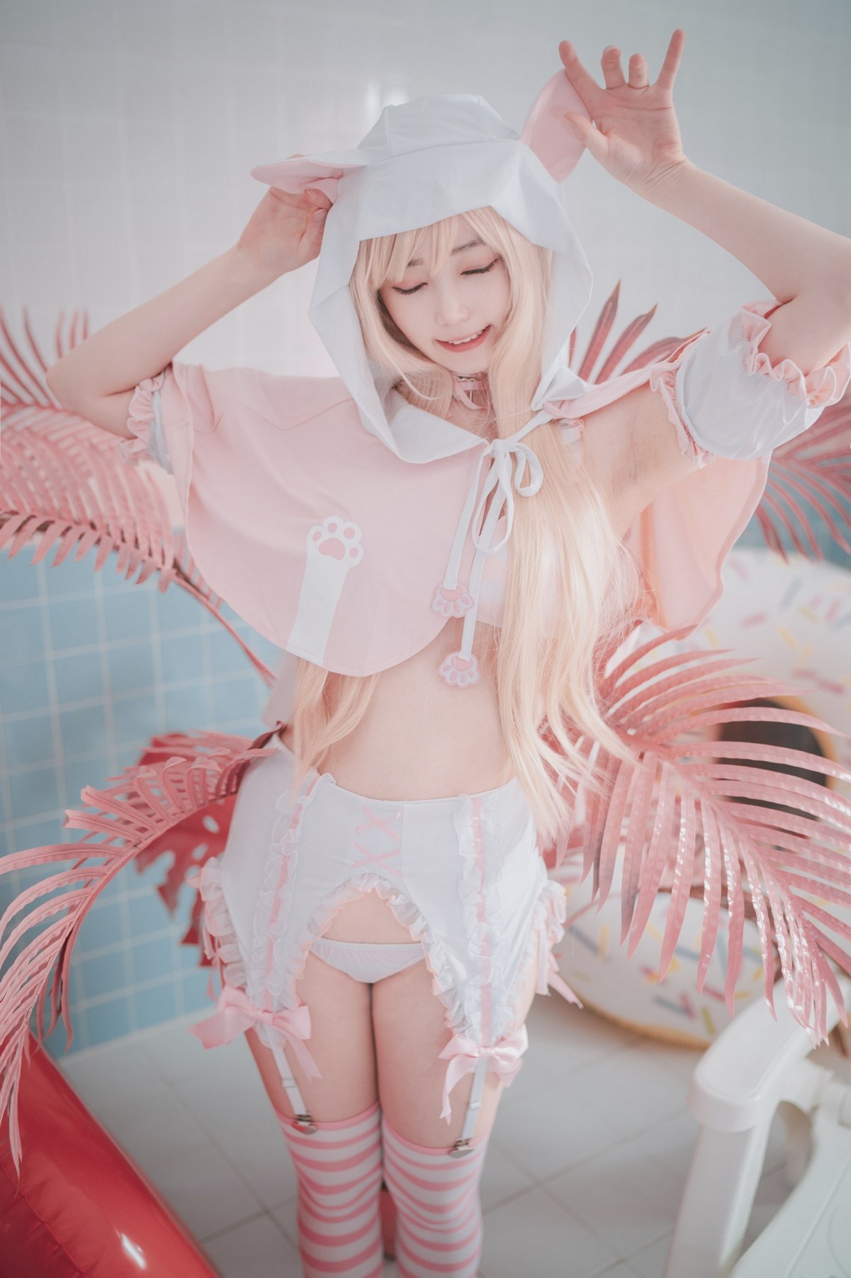xgyw.top_[DJAWA]No.137_模特BamBi_Ángel de Rosa主题私房性感内衣配白丝袜迷人诱惑写真49P
