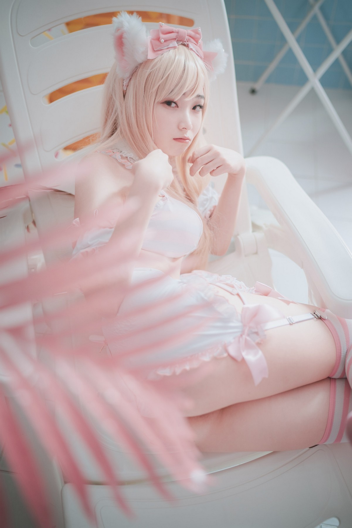 xgyw.top_[DJAWA]No.137_模特BamBi_Ángel de Rosa主题私房性感内衣配白丝袜迷人诱惑写真49P