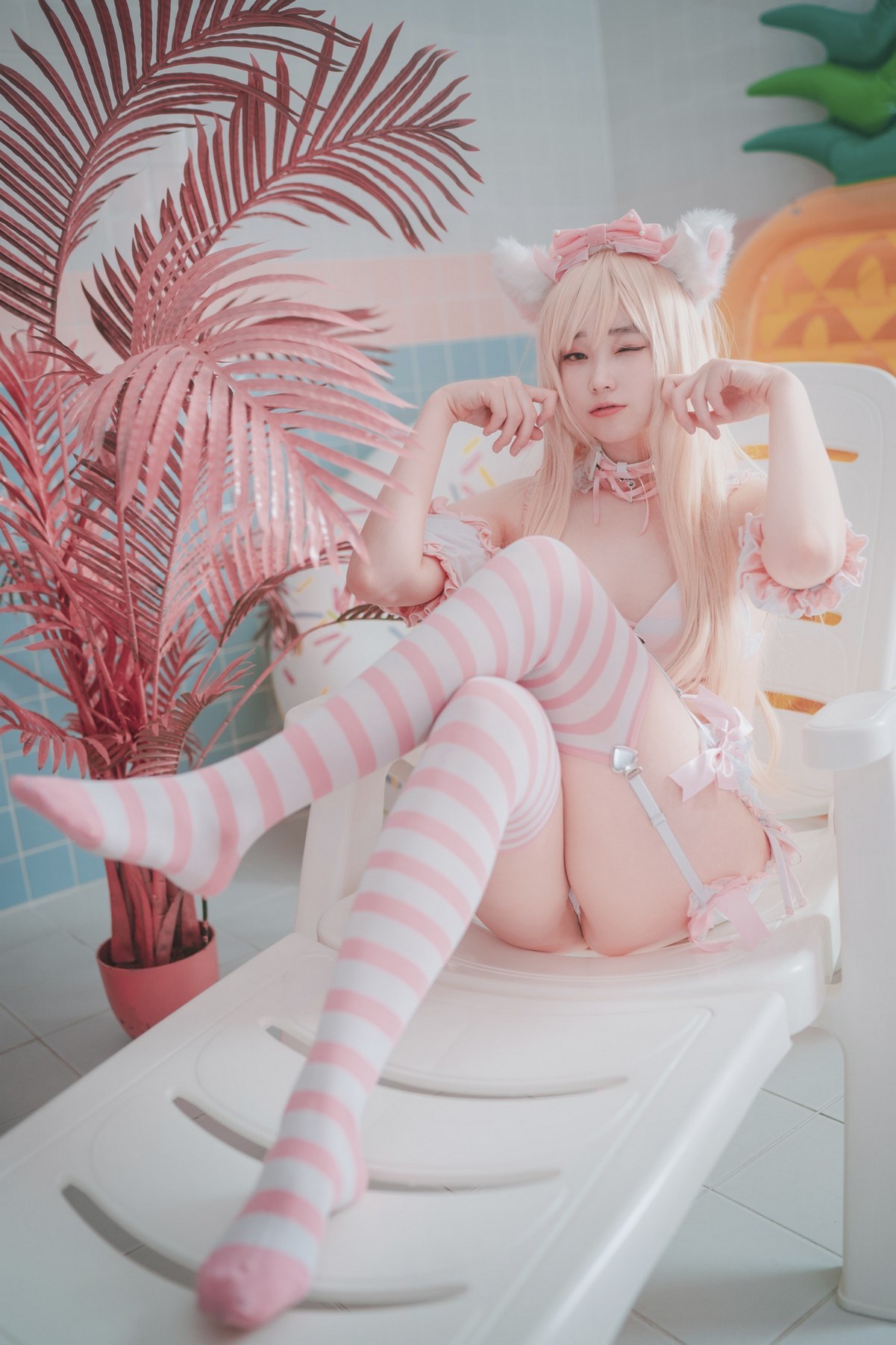 xgyw.top_[DJAWA]No.137_模特BamBi_Ángel de Rosa主题私房性感内衣配白丝袜迷人诱惑写真49P