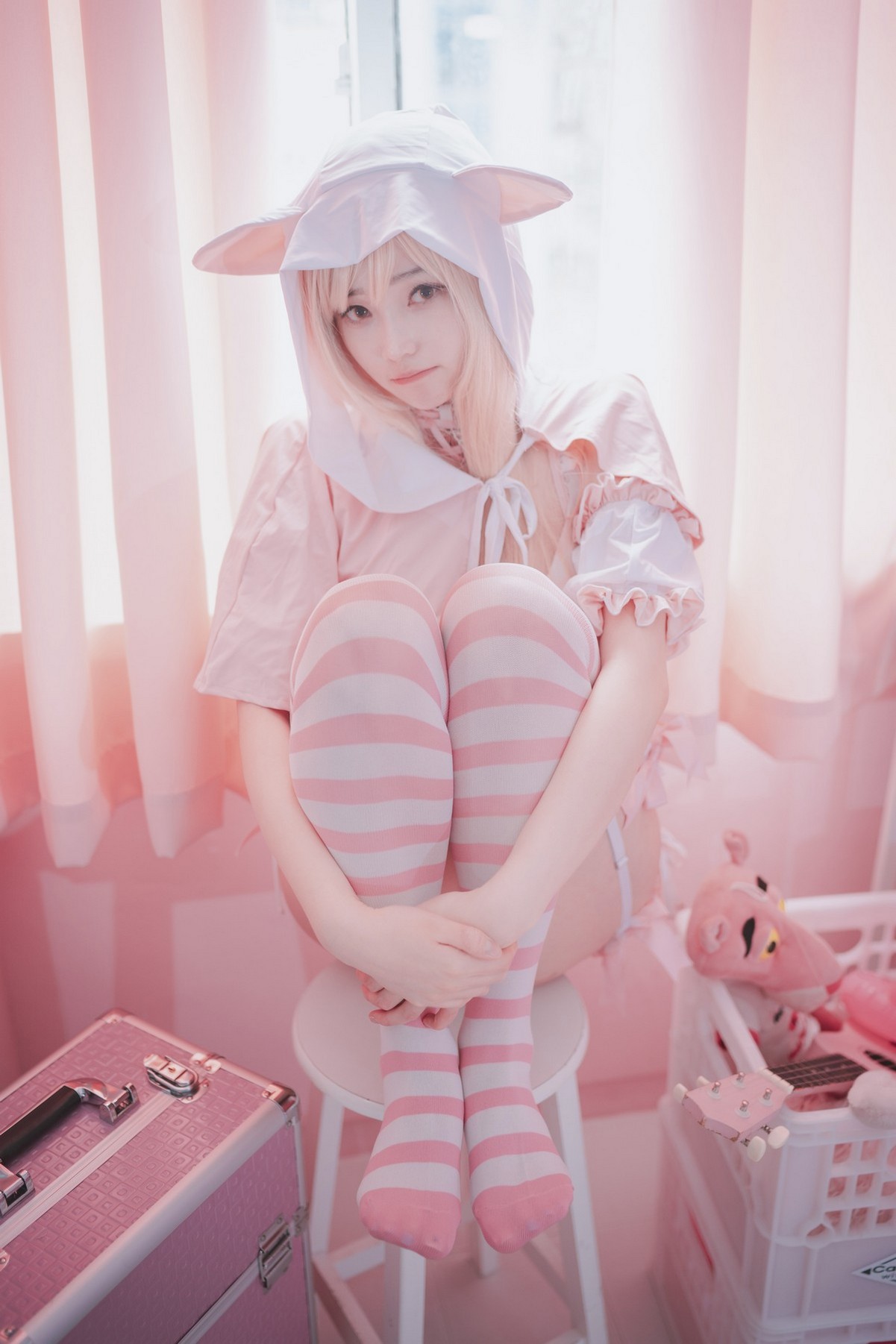 xgyw.top_[DJAWA]No.137_模特BamBi_Ángel de Rosa主题私房性感内衣配白丝袜迷人诱惑写真49P