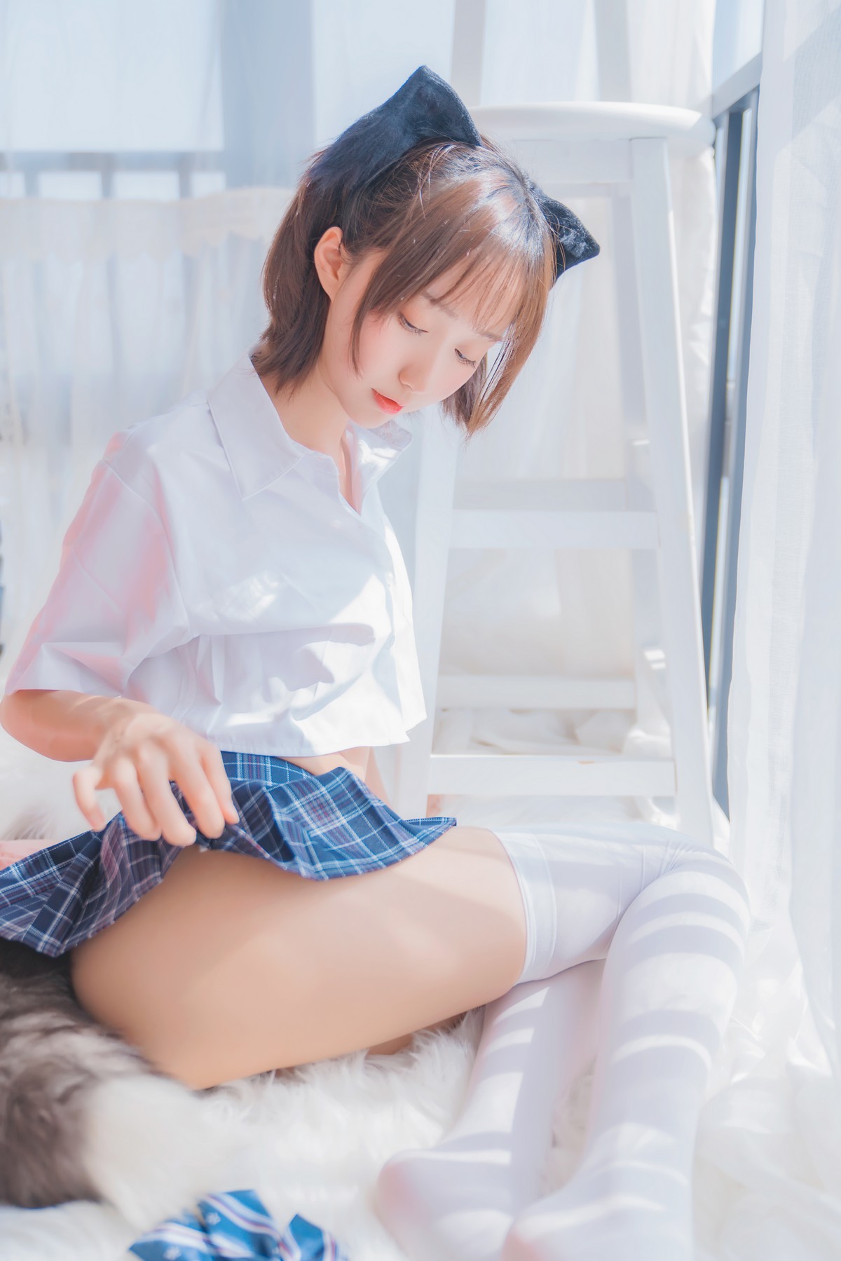 xgyw.top_萌系小姐姐木绵绵OwO怀中猫主题私房猫女郎装扮性感短裙秀翘臀撩人诱惑写真68P