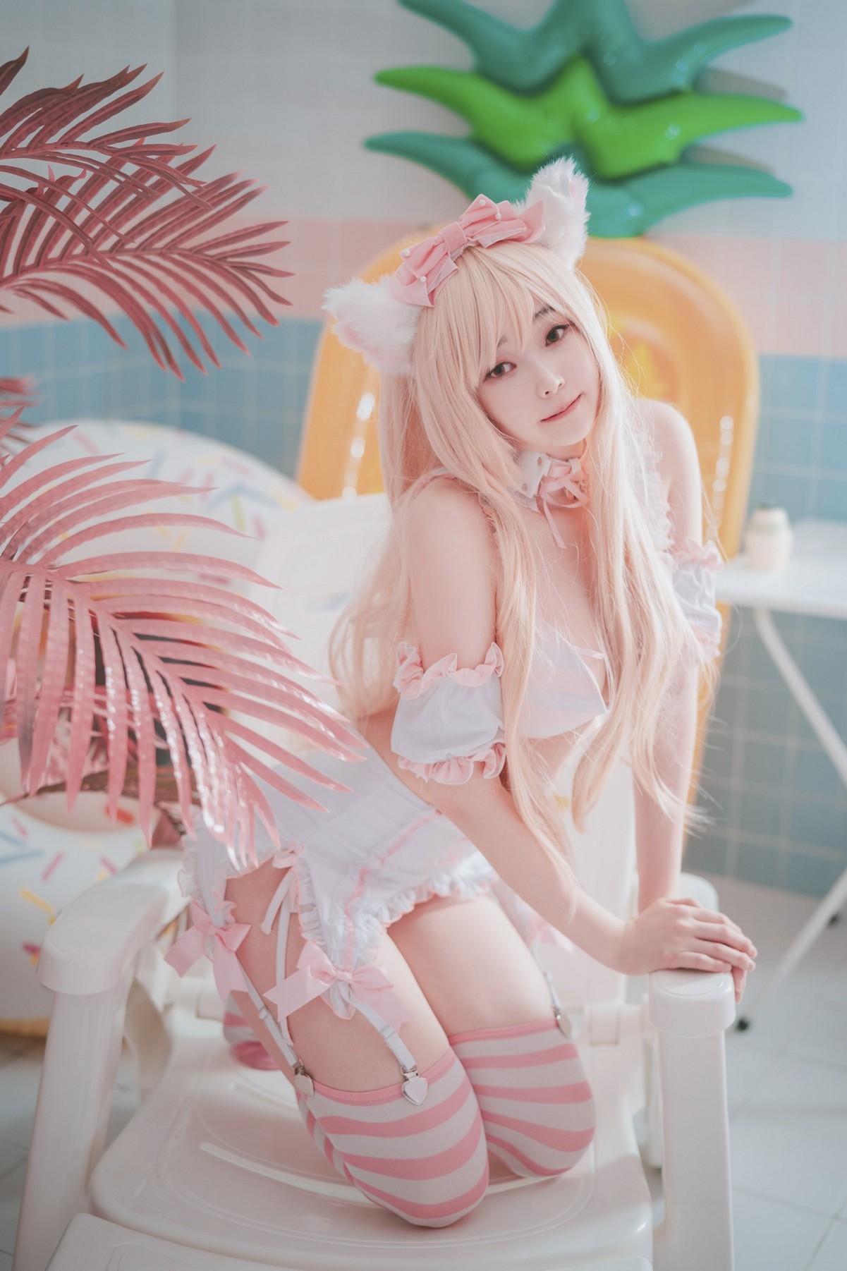 xgyw.top_[DJAWA]No.137_模特BamBi_Ángel de Rosa主题私房性感内衣配白丝袜迷人诱惑写真49P