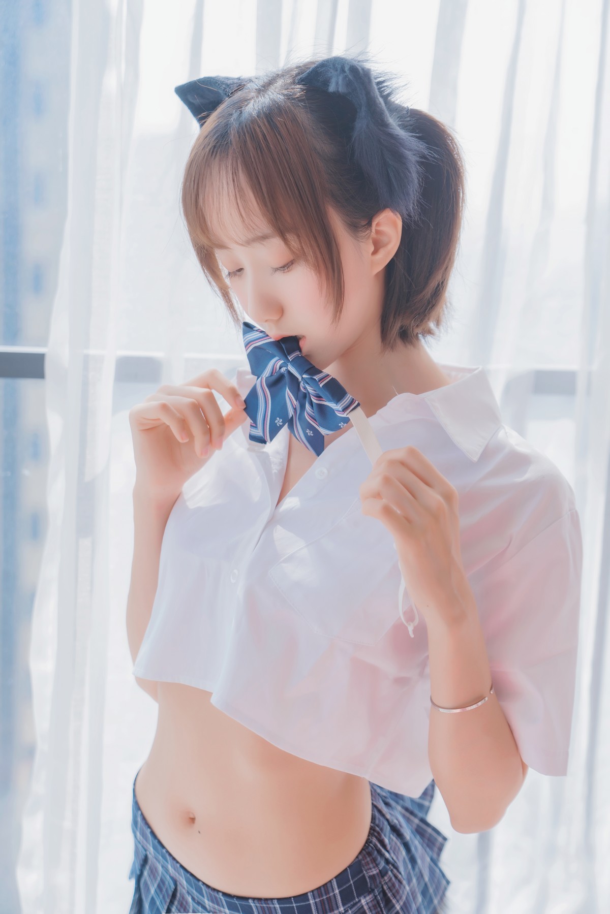 xgyw.top_萌系小姐姐木绵绵OwO怀中猫主题私房猫女郎装扮性感短裙秀翘臀撩人诱惑写真68P