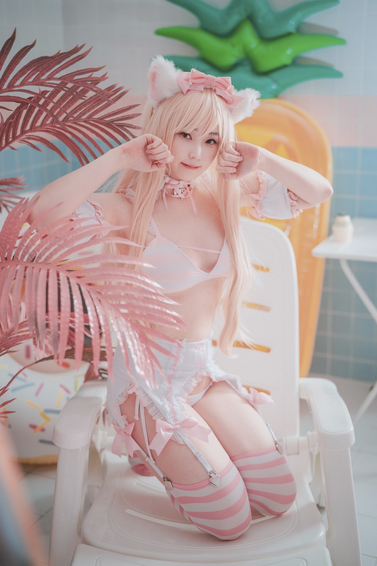 xgyw.top_[DJAWA]No.137_模特BamBi_Ángel de Rosa主题私房性感内衣配白丝袜迷人诱惑写真49P