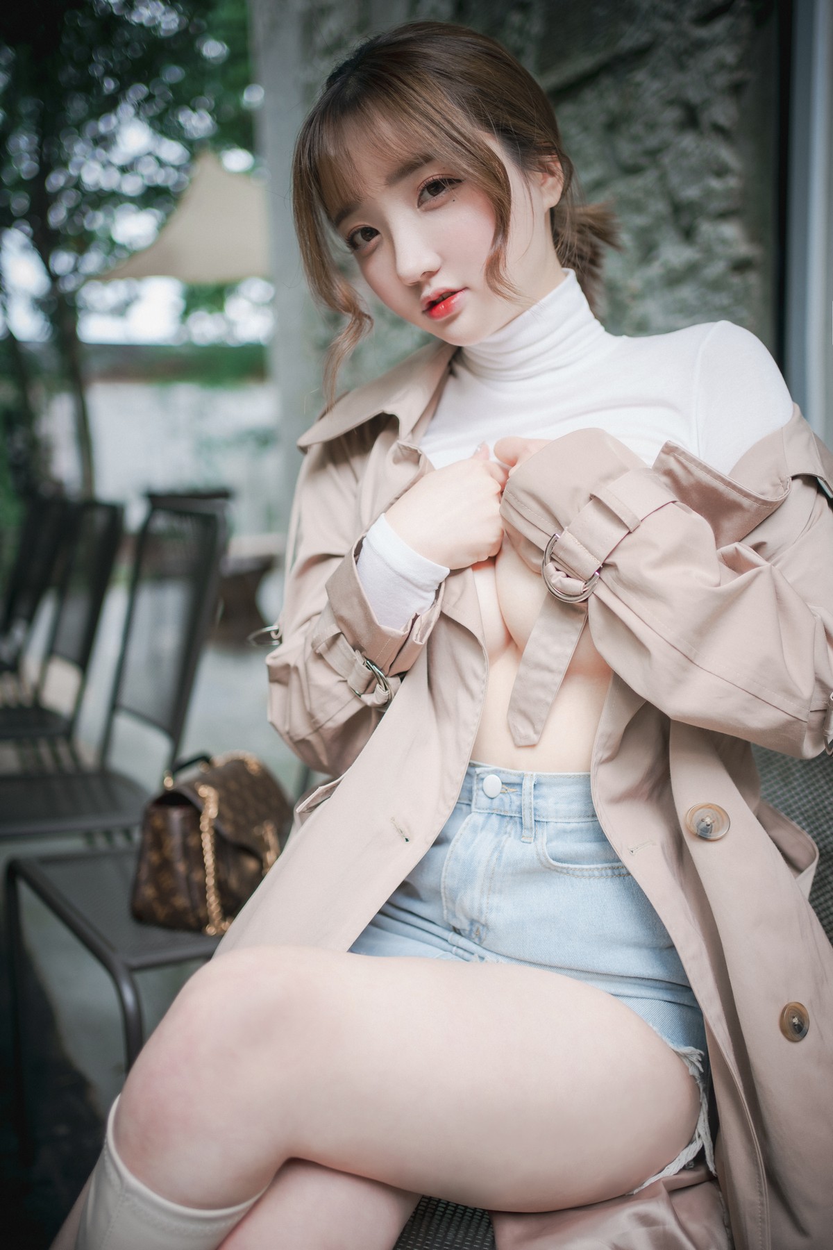 xgyw.top_[DJAWA]No.135_模特Yeeun_A Snap of Intimacy主题性感真空白T秀傲人豪乳诱惑写真150P