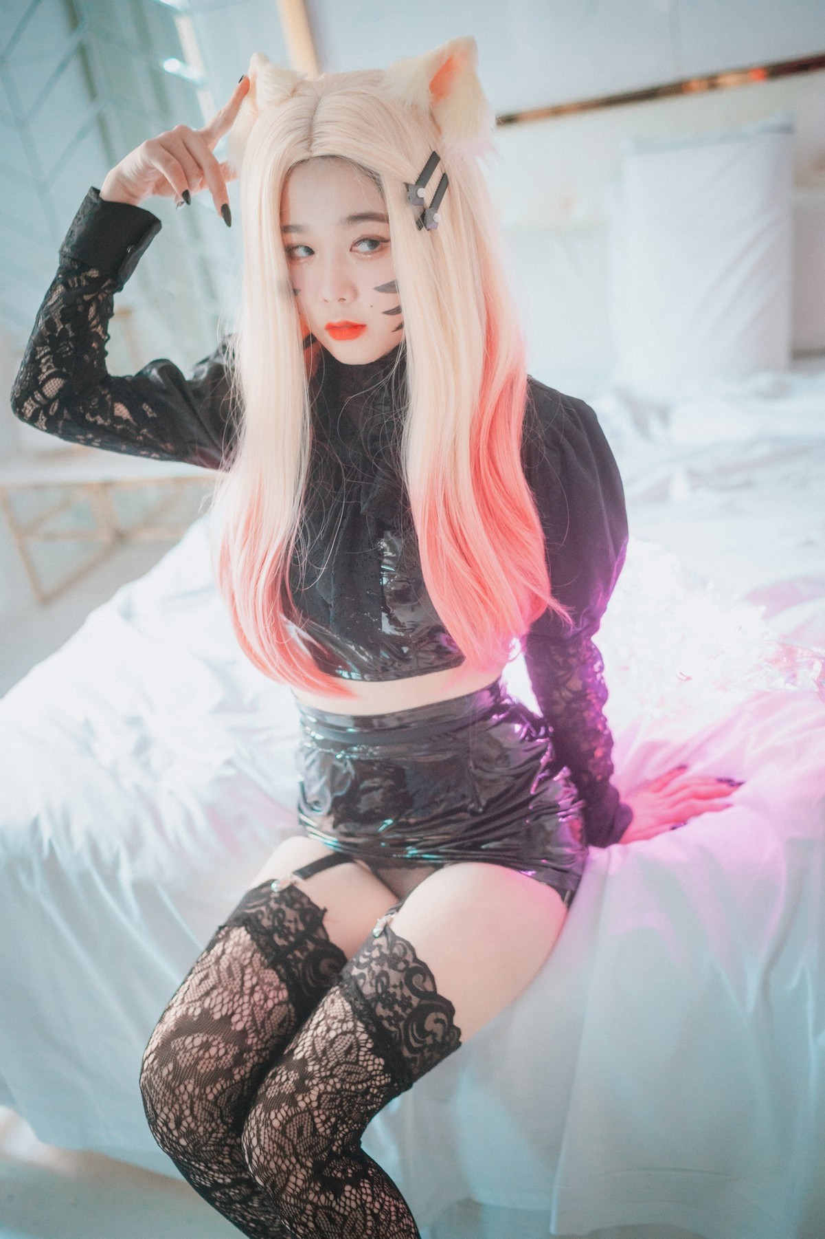 xgyw.top_[DJAWA]No.136_模特Zia_Ahri The Baddest主题半脱露缕空内衣配丁字裤撩人诱惑写真118P