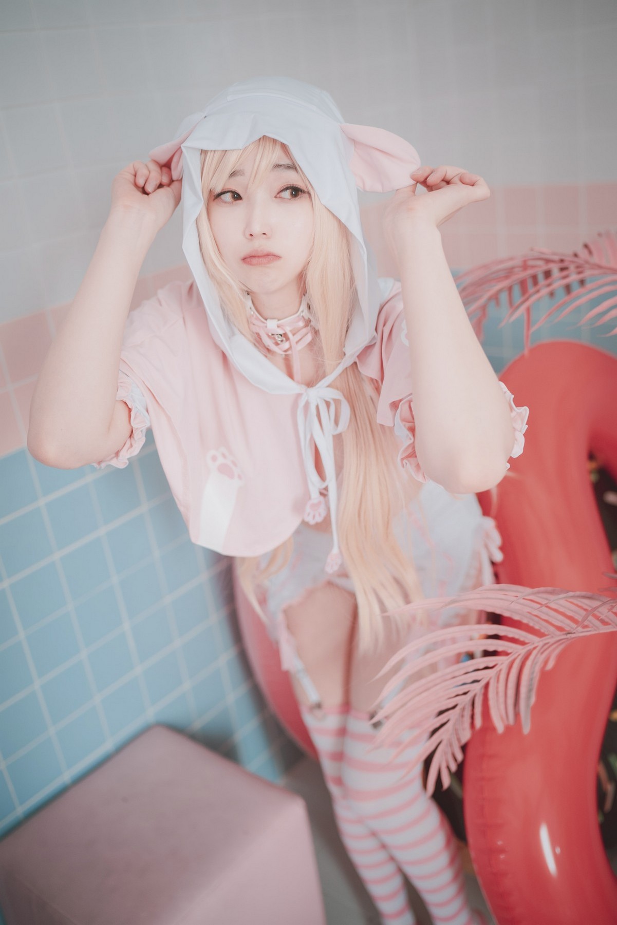 xgyw.top_[DJAWA]No.137_模特BamBi_Ángel de Rosa主题私房性感内衣配白丝袜迷人诱惑写真49P