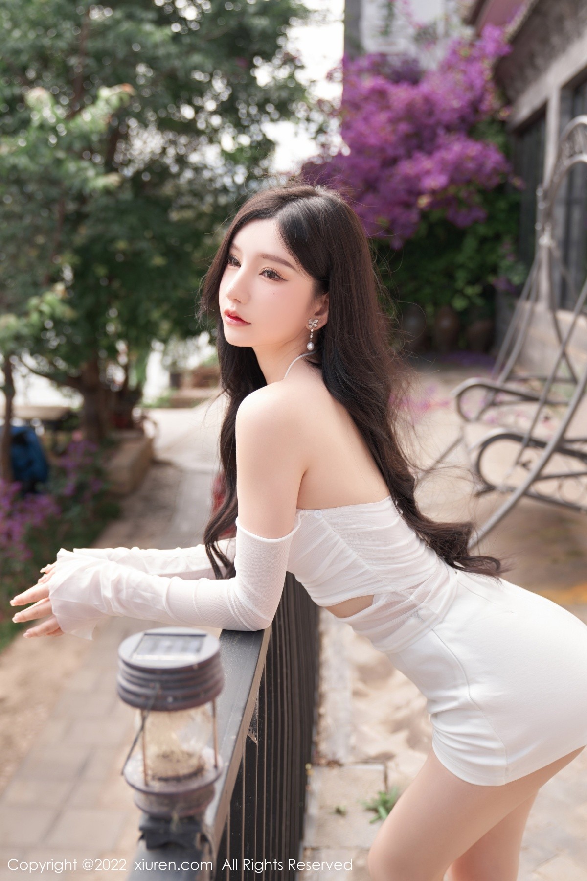 xgyw.top_XiuRen第5271期_女神周于希Sally心愿旅拍户外白色轻透服饰秀完美身材诱惑写真89P