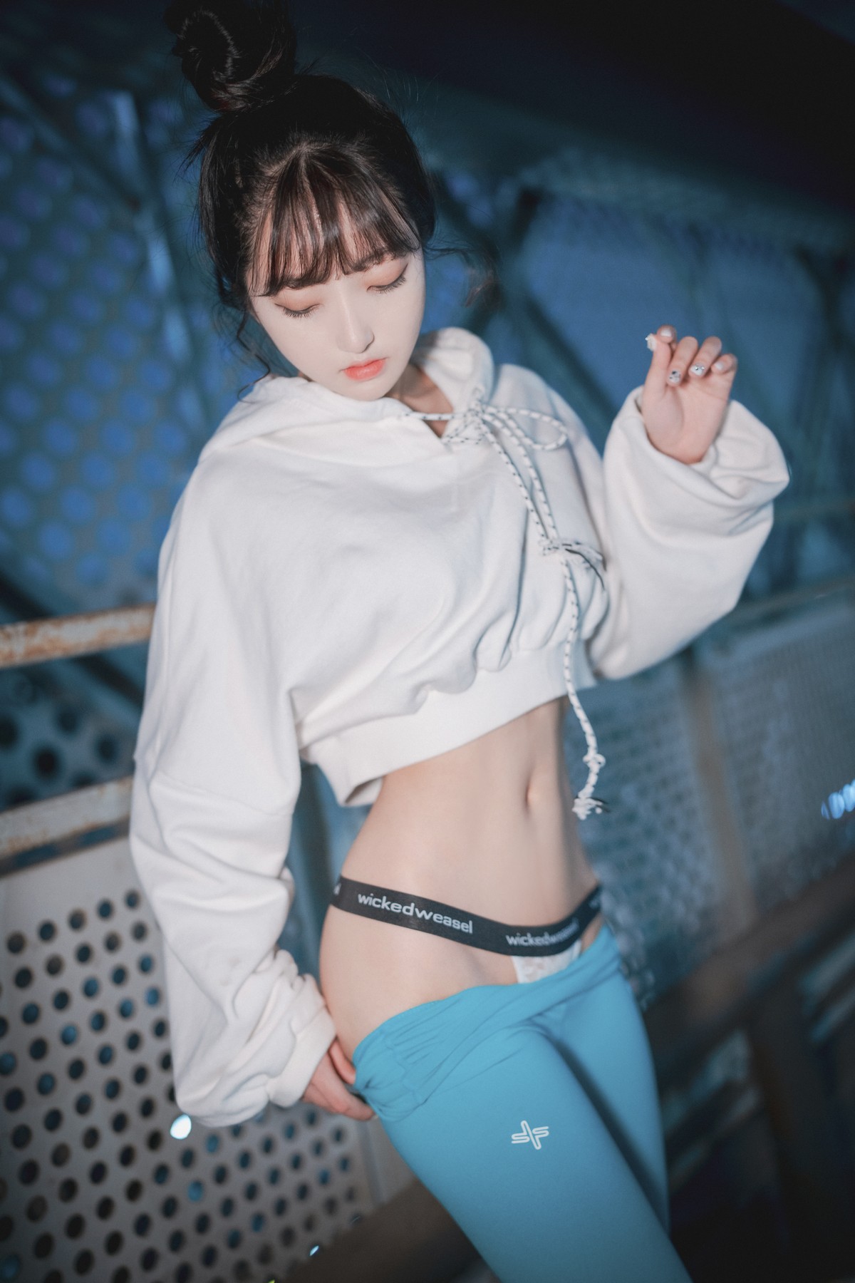 xgyw.top_[DJAWA]No.141_Hanari_Loose and Tight Cool Mint主题半脱露性感内裤秀翘臀诱惑写真85P
