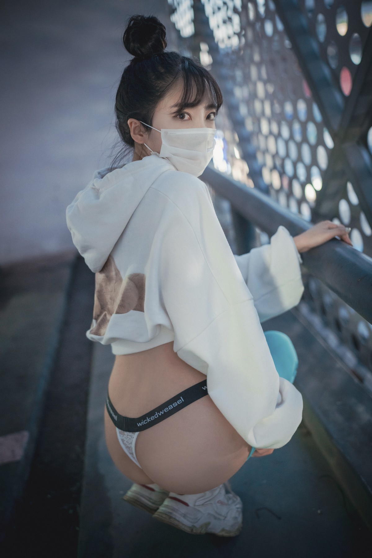 xgyw.top_[DJAWA]No.141_Hanari_Loose and Tight Cool Mint主题半脱露性感内裤秀翘臀诱惑写真85P
