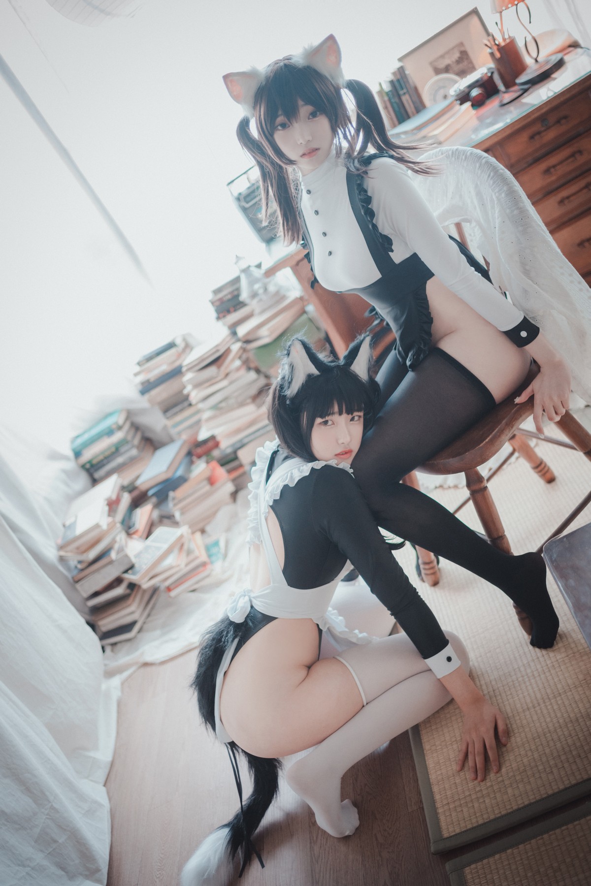 xgyw.top_[DJAWA]No.142_Bambi&Sonson_Maid Mansion主题私房姐妹花性感女仆装诱惑写真153P