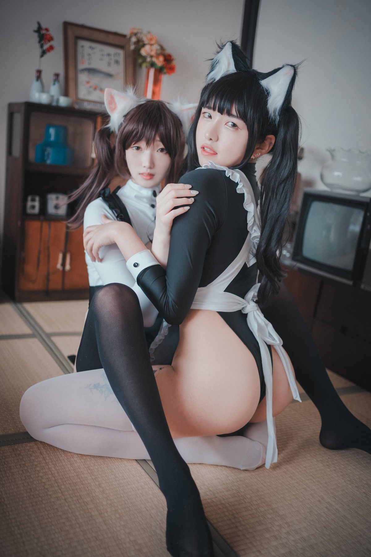 xgyw.top_[DJAWA]No.142_Bambi&Sonson_Maid Mansion主题私房姐妹花性感女仆装诱惑写真153P