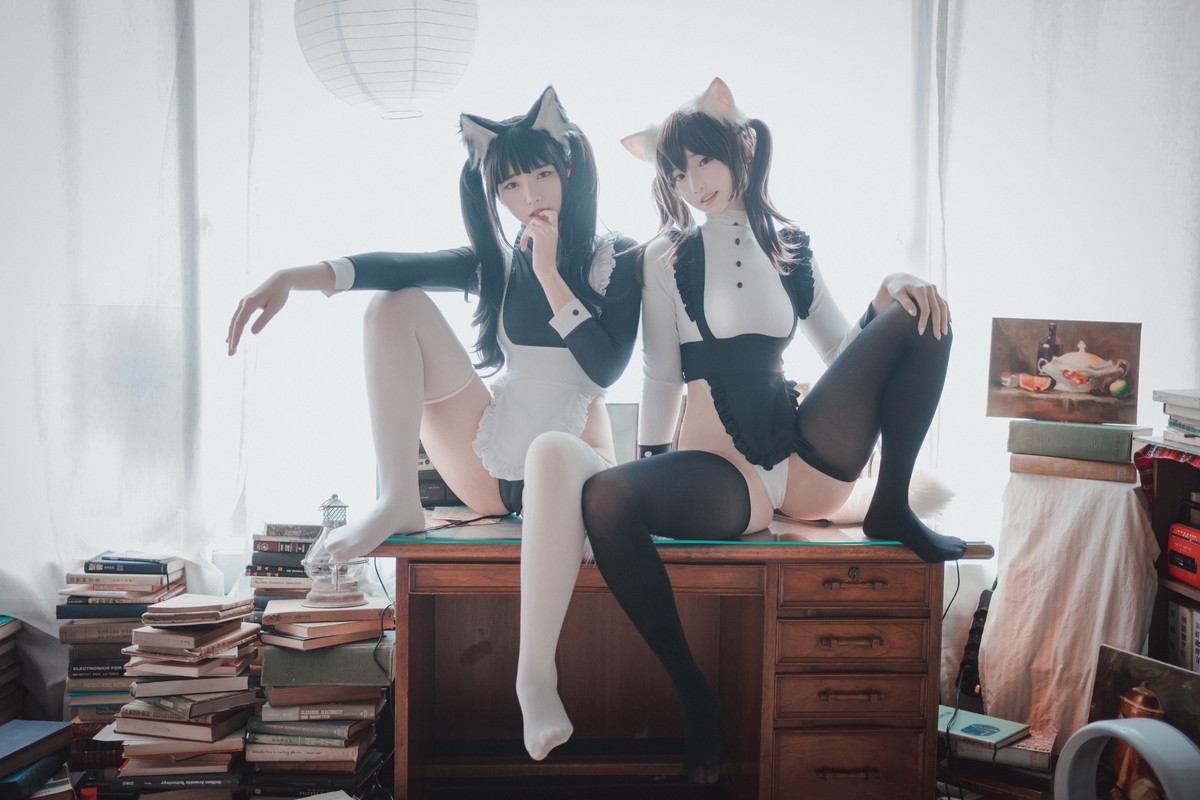 xgyw.top_[DJAWA]No.142_Bambi&Sonson_Maid Mansion主题私房姐妹花性感女仆装诱惑写真153P