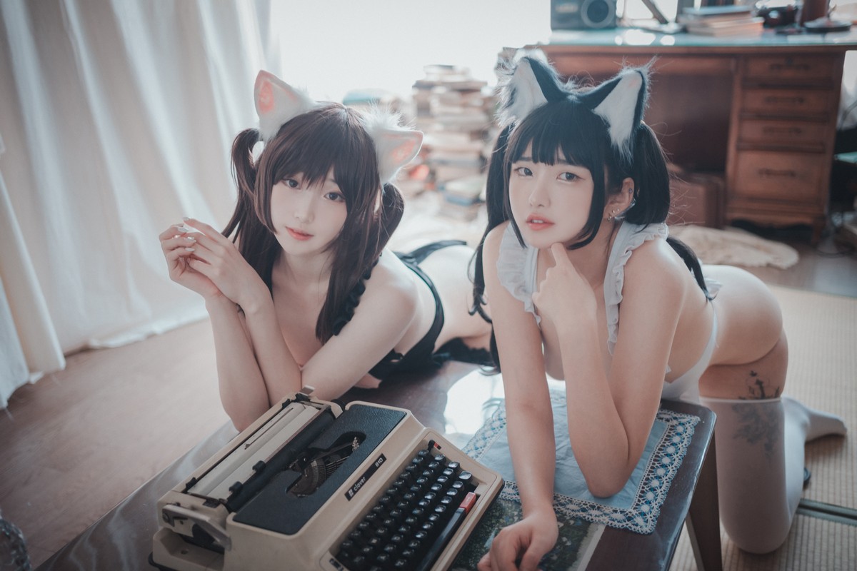 xgyw.top_[DJAWA]No.142_Bambi&Sonson_Maid Mansion主题私房姐妹花性感女仆装诱惑写真153P