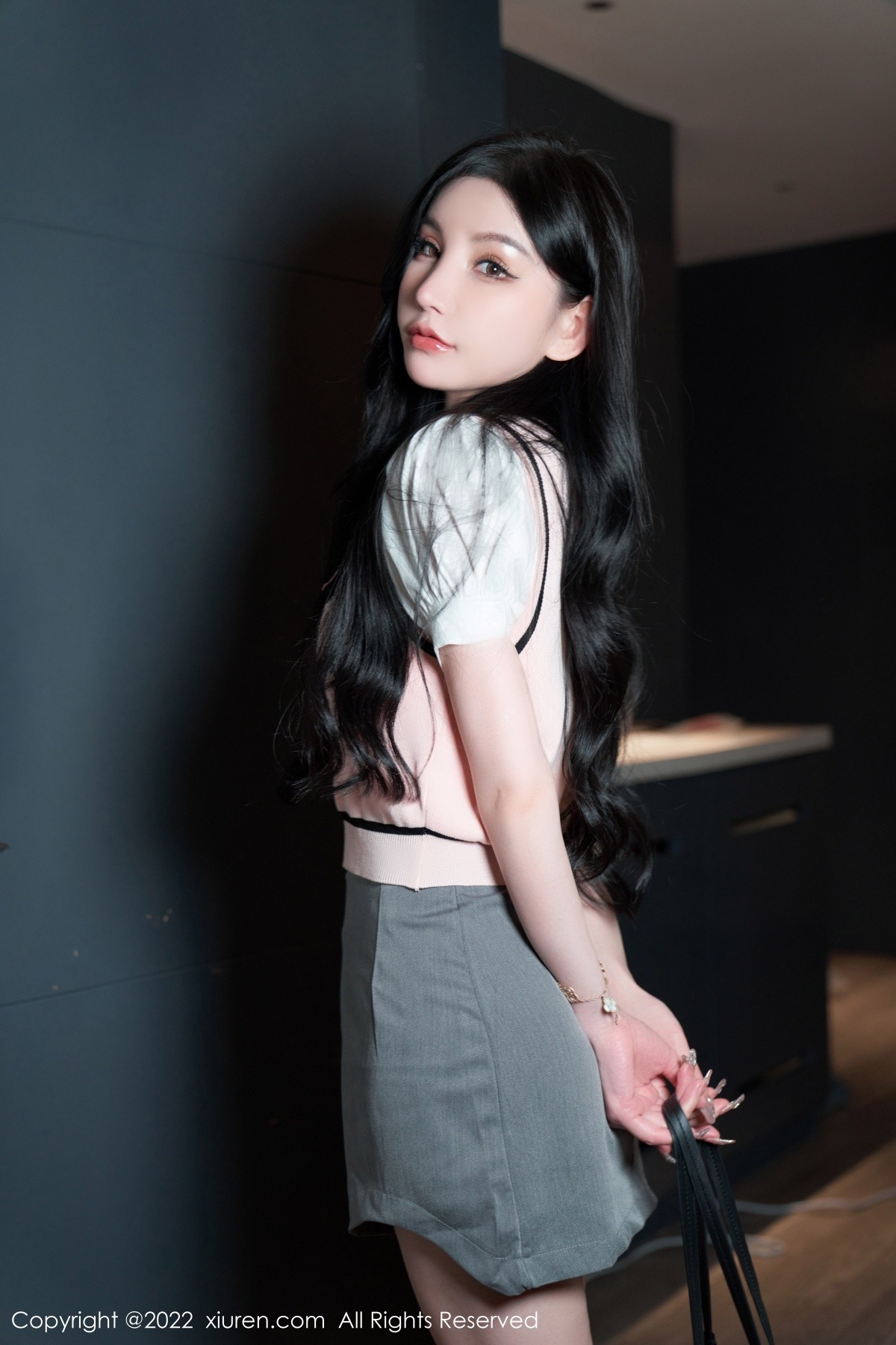 xgyw.top_XiuRen第5285期_女神周于希Sally心愿旅拍私房情趣捆绑露淡粉蕾丝内衣诱惑写真86P