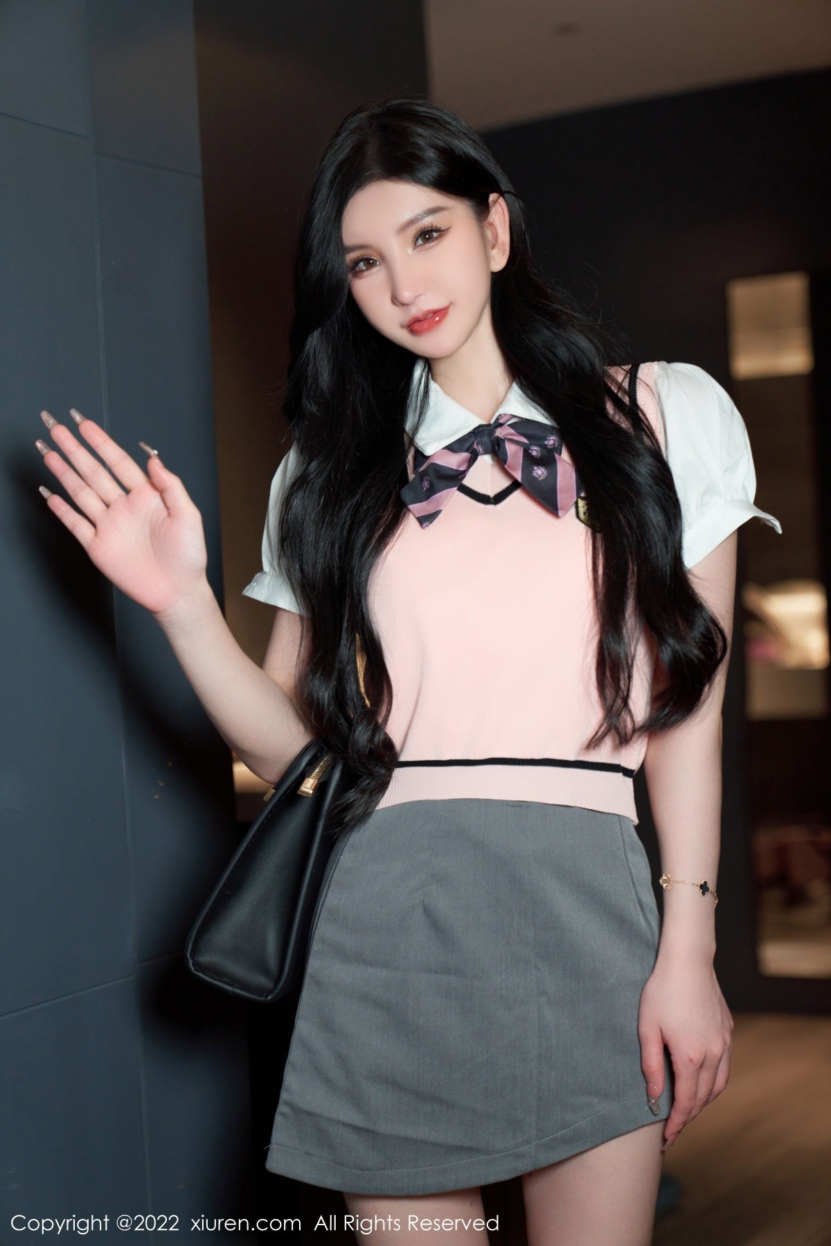 xgyw.top_XiuRen第5285期_女神周于希Sally心愿旅拍私房情趣捆绑露淡粉蕾丝内衣诱惑写真86P