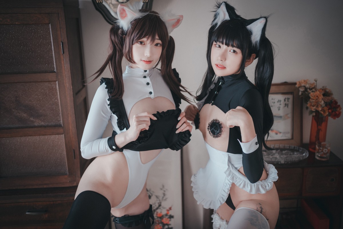 xgyw.top_[DJAWA]No.142_Bambi&Sonson_Maid Mansion主题私房姐妹花性感女仆装诱惑写真153P