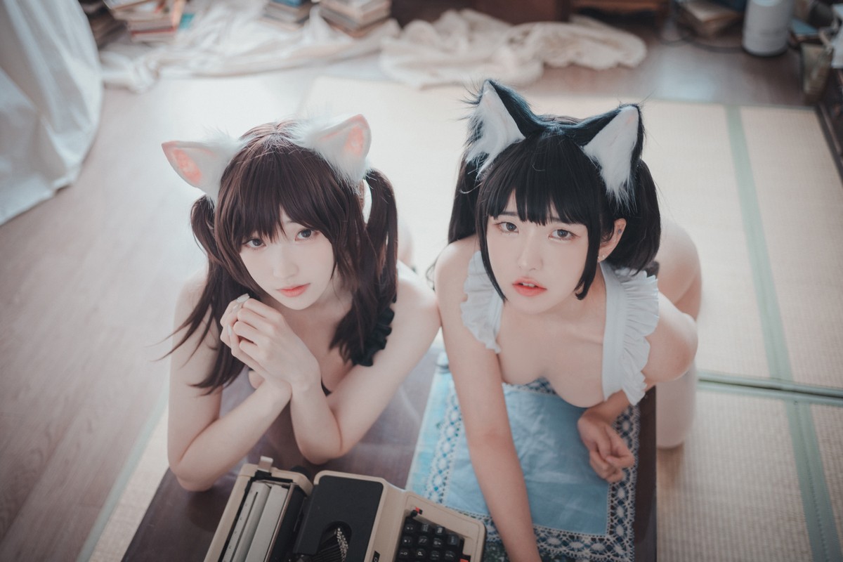 xgyw.top_[DJAWA]No.142_Bambi&Sonson_Maid Mansion主题私房姐妹花性感女仆装诱惑写真153P