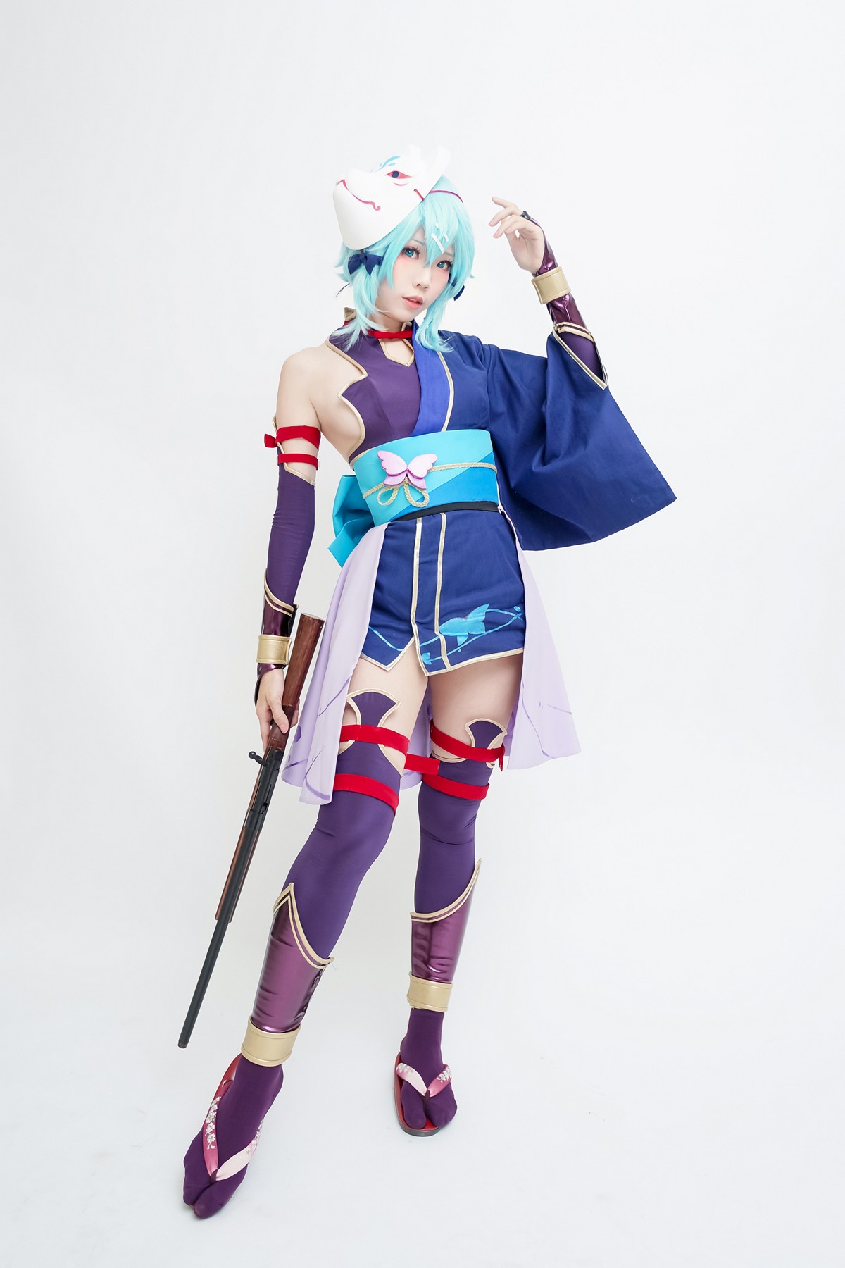 xgyw.top_Coser妹子Ely_eee诗乃猎人主题户外性感彩色服饰秀完美身材迷人诱惑写真30P